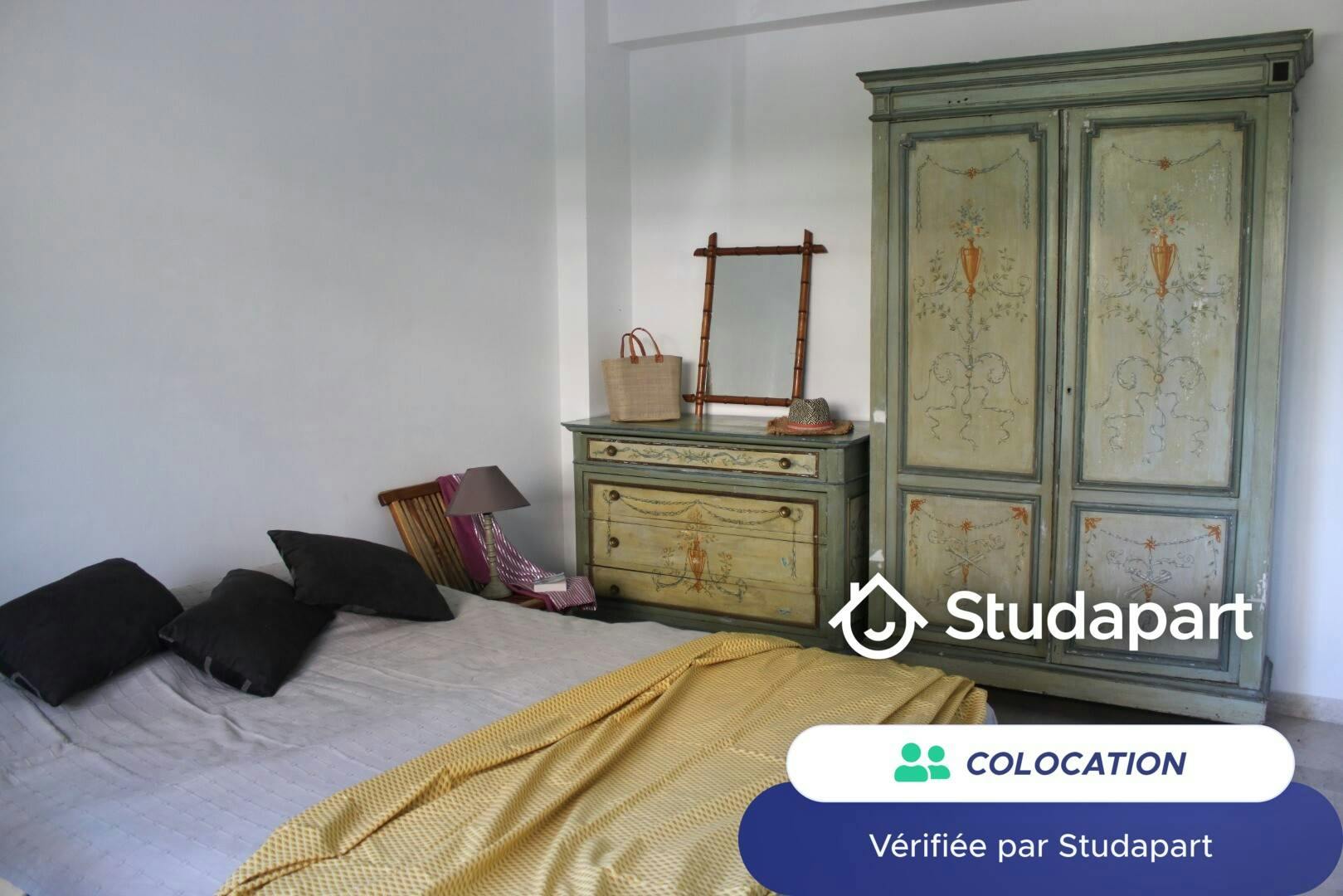 Privé kamer te huur voor € 575 per maand in Antibes, Avenue Général Heusch