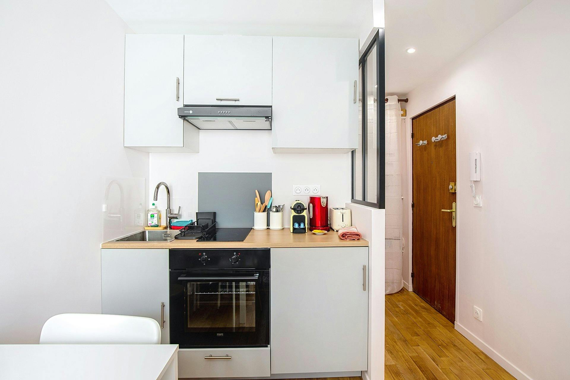1-Bedroom Apartment in Rue Thibaud, Paris (1738218) ROOM 2