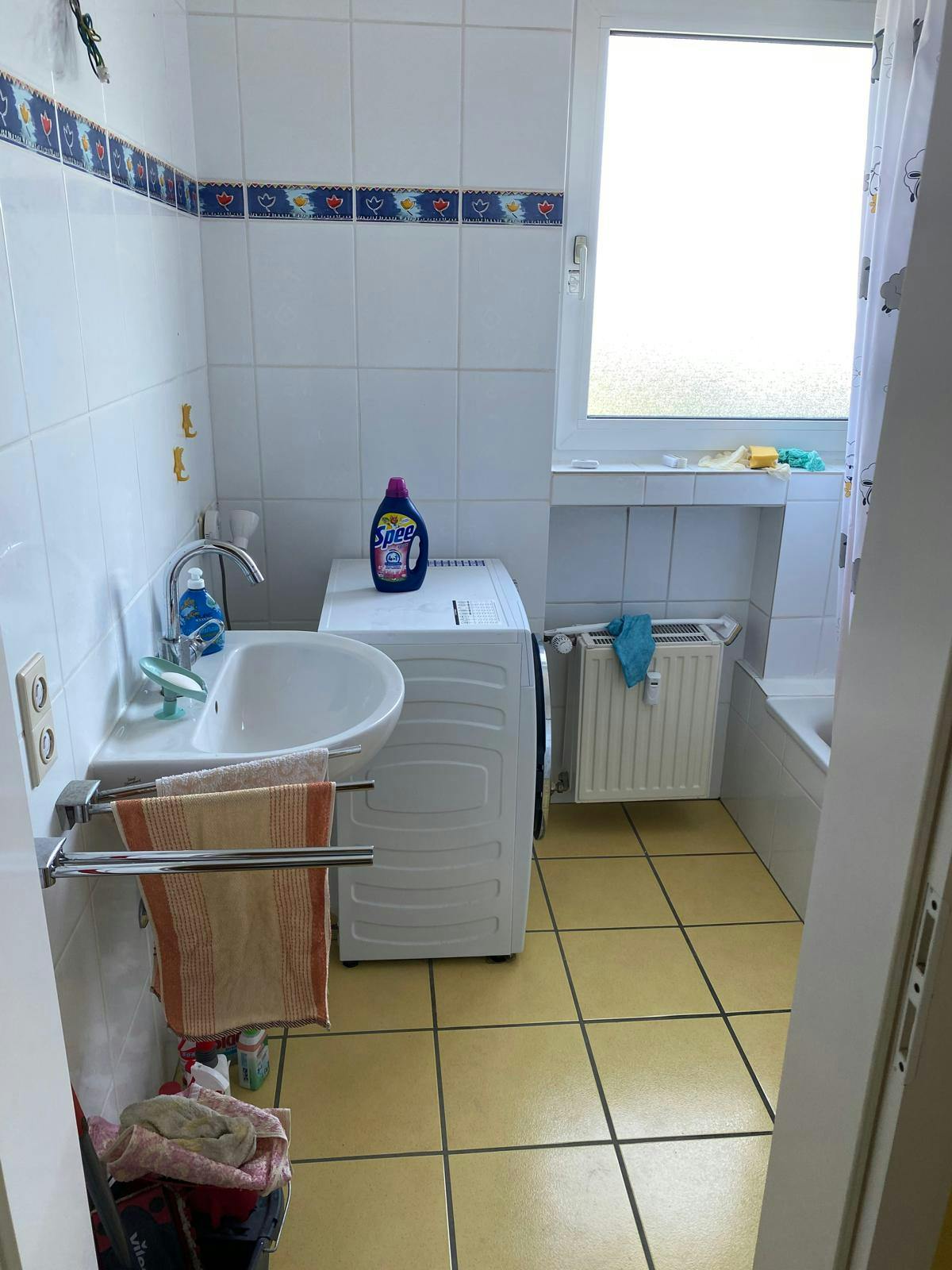 Appartement à louer pour 1 650 €/mois à Düsseldorf, Niederdonker Straße