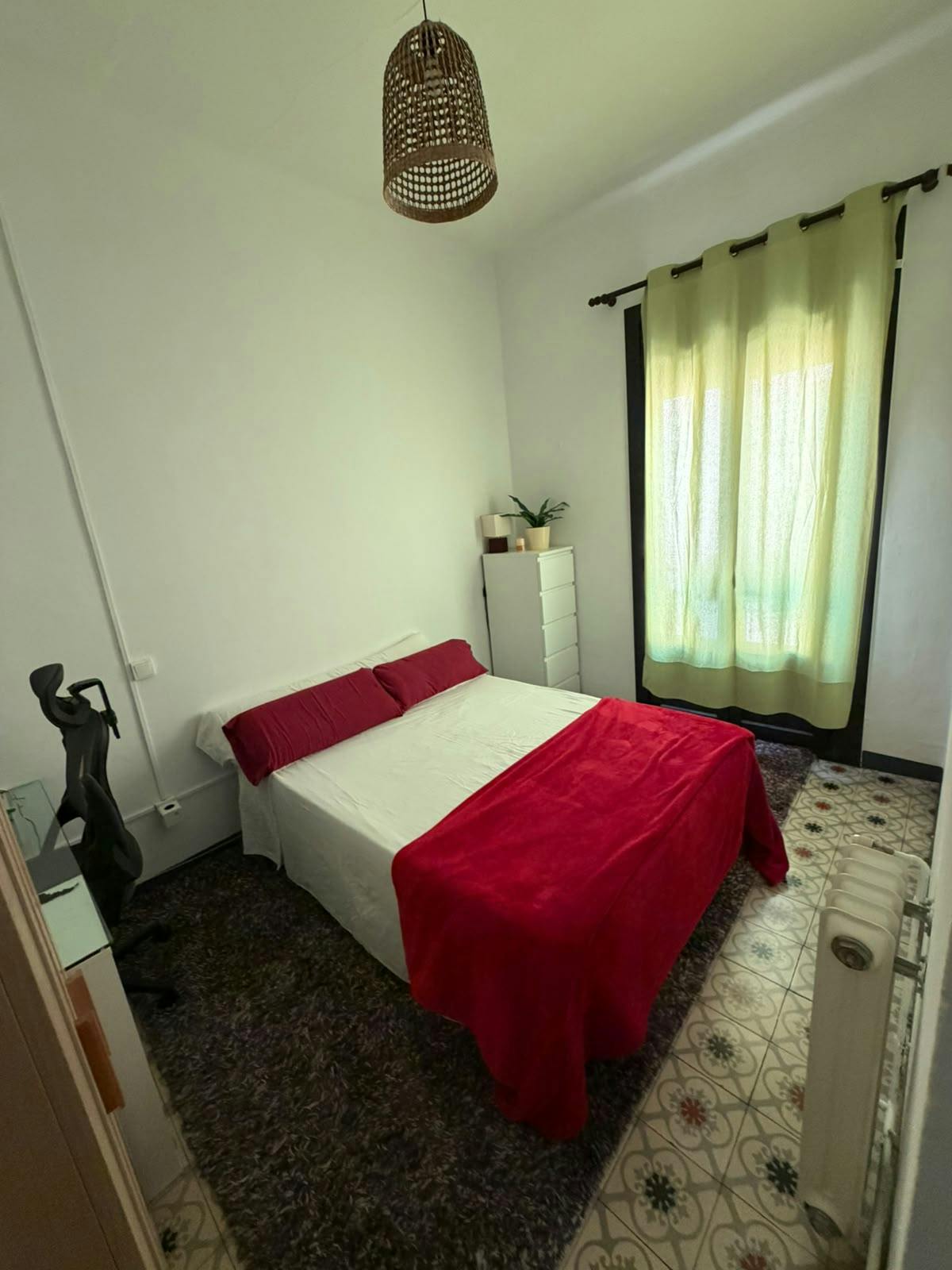 Habitación privada en alquiler por 550 € al mes en Alella, Carrer del Mig