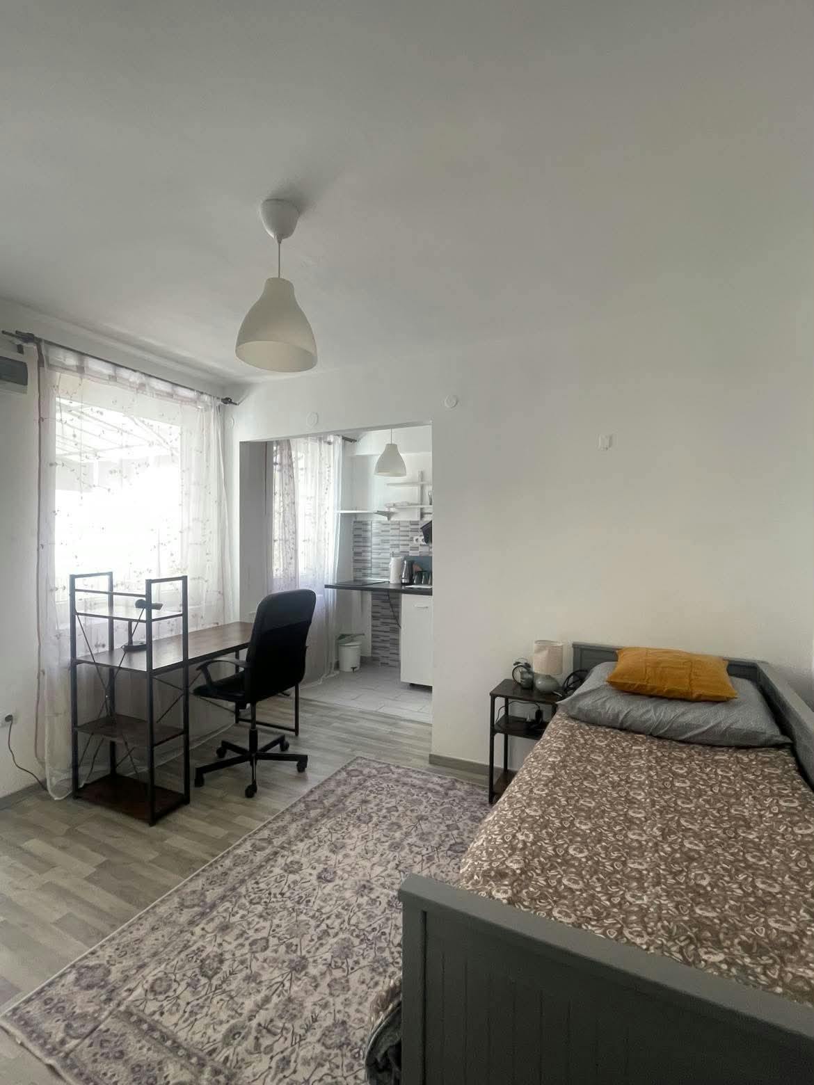 Estudio  en alquiler por 271.780 HUF al mes en Budapest, Hollán Ernő utca