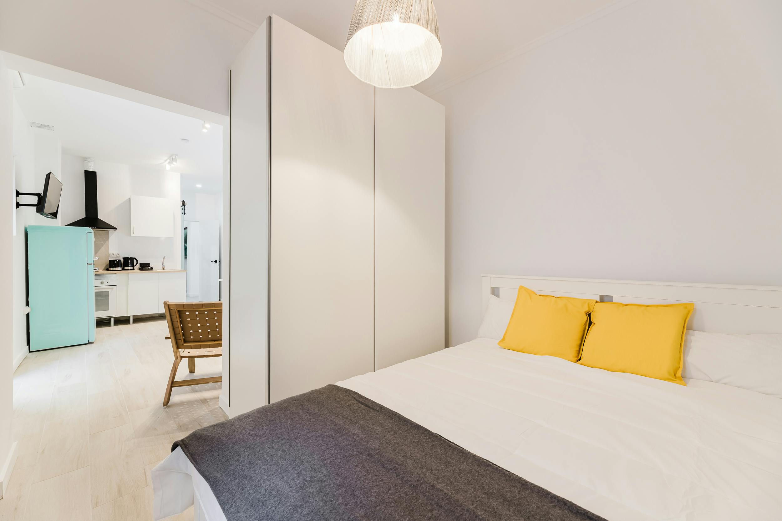 Studio te huur voor € 1.000 per maand in Valencia, Carrer d' Antonio Ponz