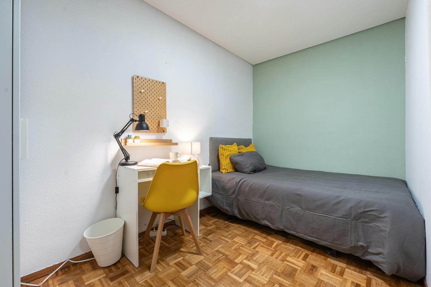 Calle del Pez Volador, Madrid preview