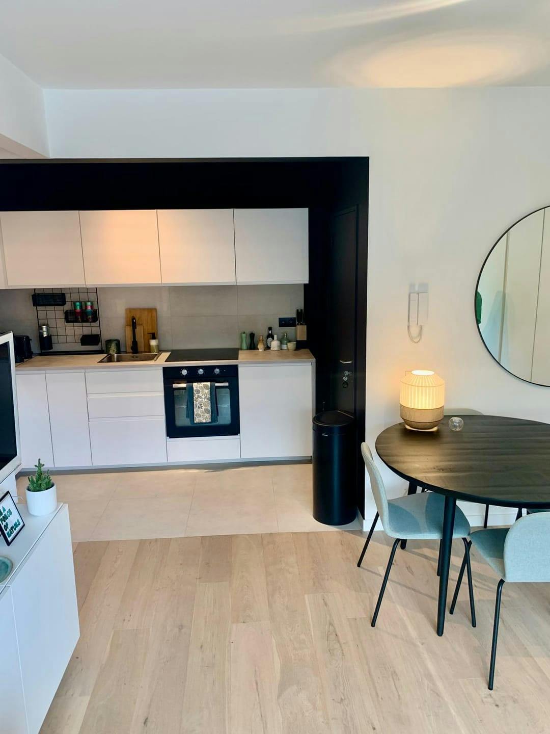 Apartment for rent for €1,350 per month in Uccle, Rue de la Pêcherie
