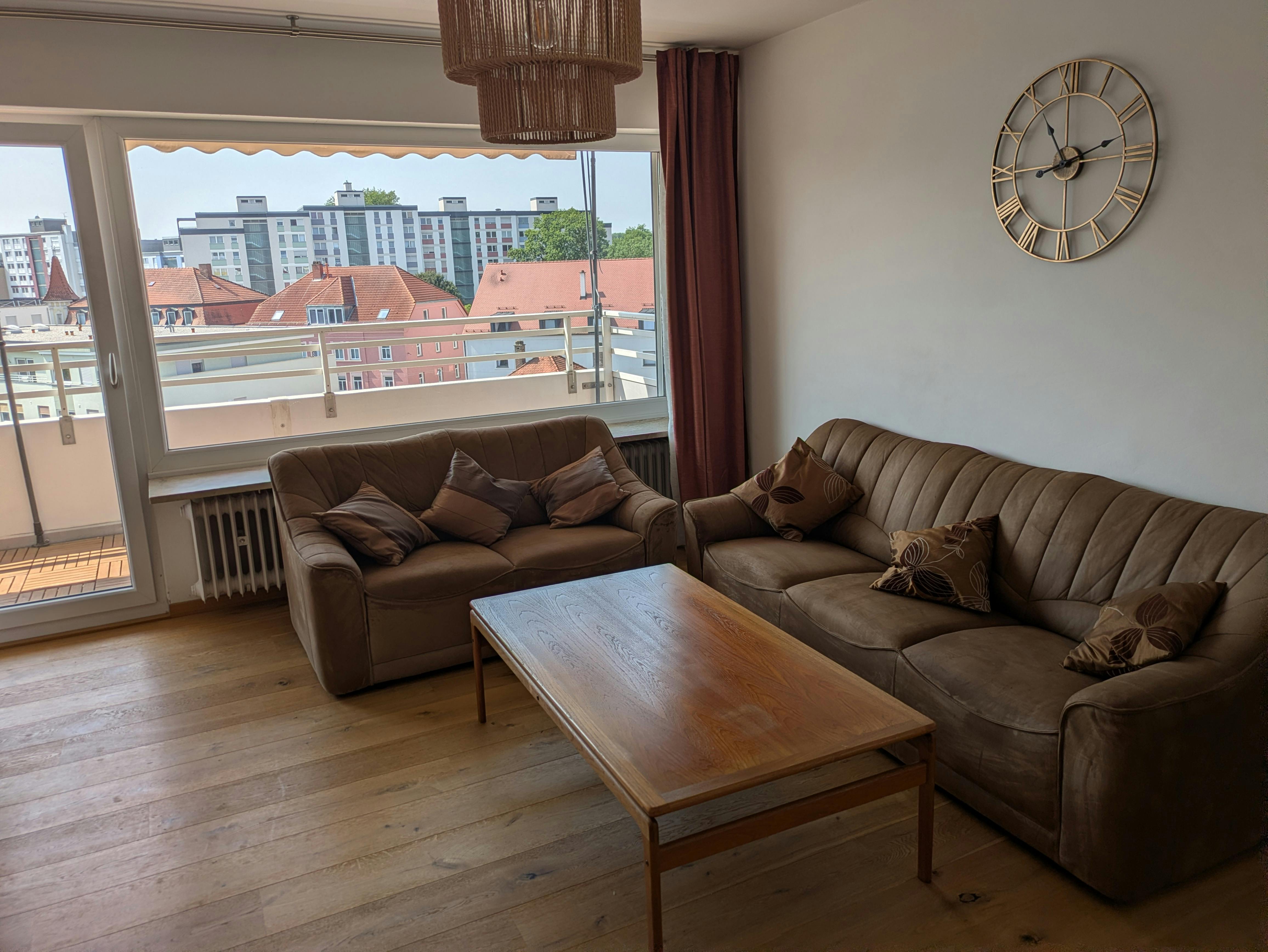 Mieszkanie do wynajęcia za 1800 € miesięcznie w mieście Landshut, Nikolastraße