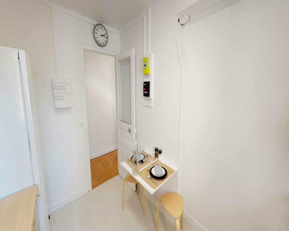 Private room in Avenue de Suffren, Paris (1738661) room image 5