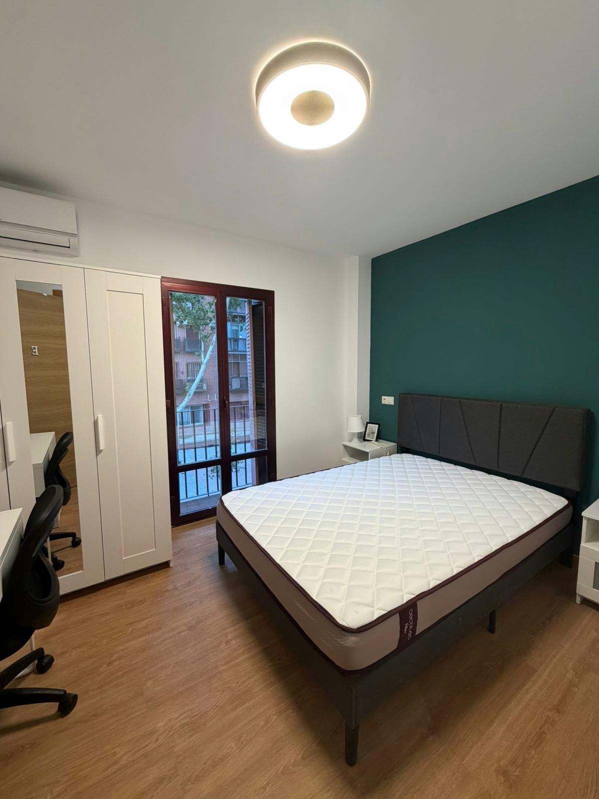 Shared room in Camino Alto de San Isidro, Madrid (1738686) ROOM