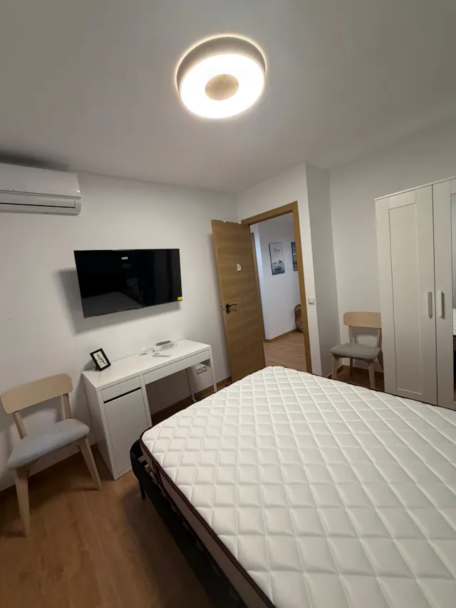 Shared room in Camino Alto de San Isidro, Madrid (1738691) room image 6