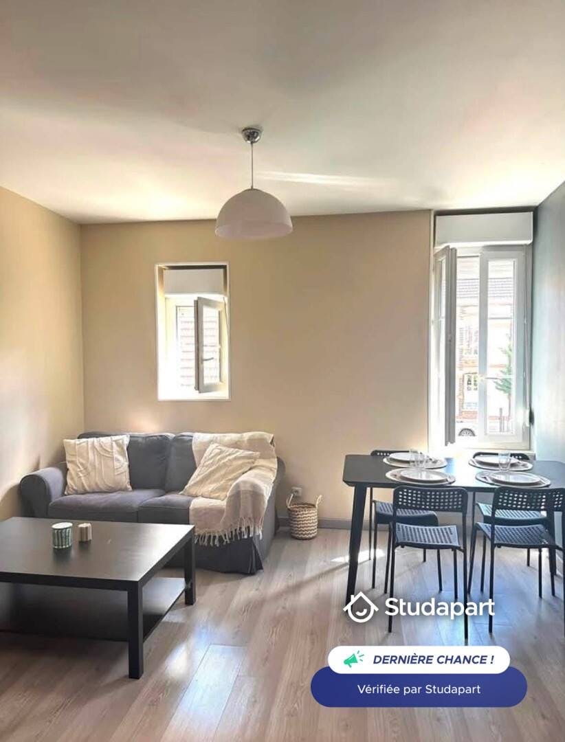 Mieszkanie do wynajęcia za 647 € miesięcznie w mieście Troyes, Rue Jacques Bourgoin