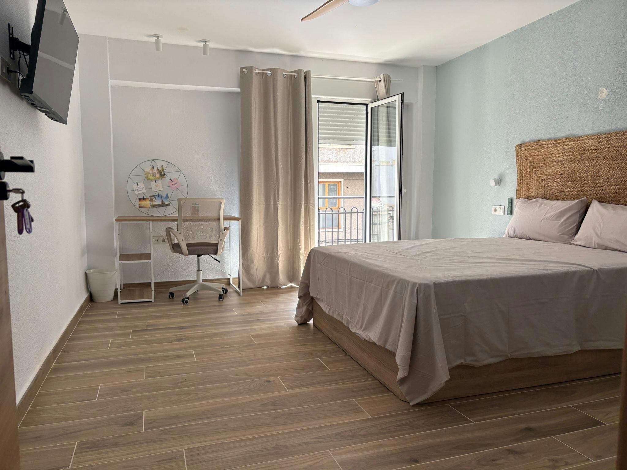 Pokój prywatny do wynajęcia za 550 € miesięcznie w mieście Elche, Carrer Conrado del Campo