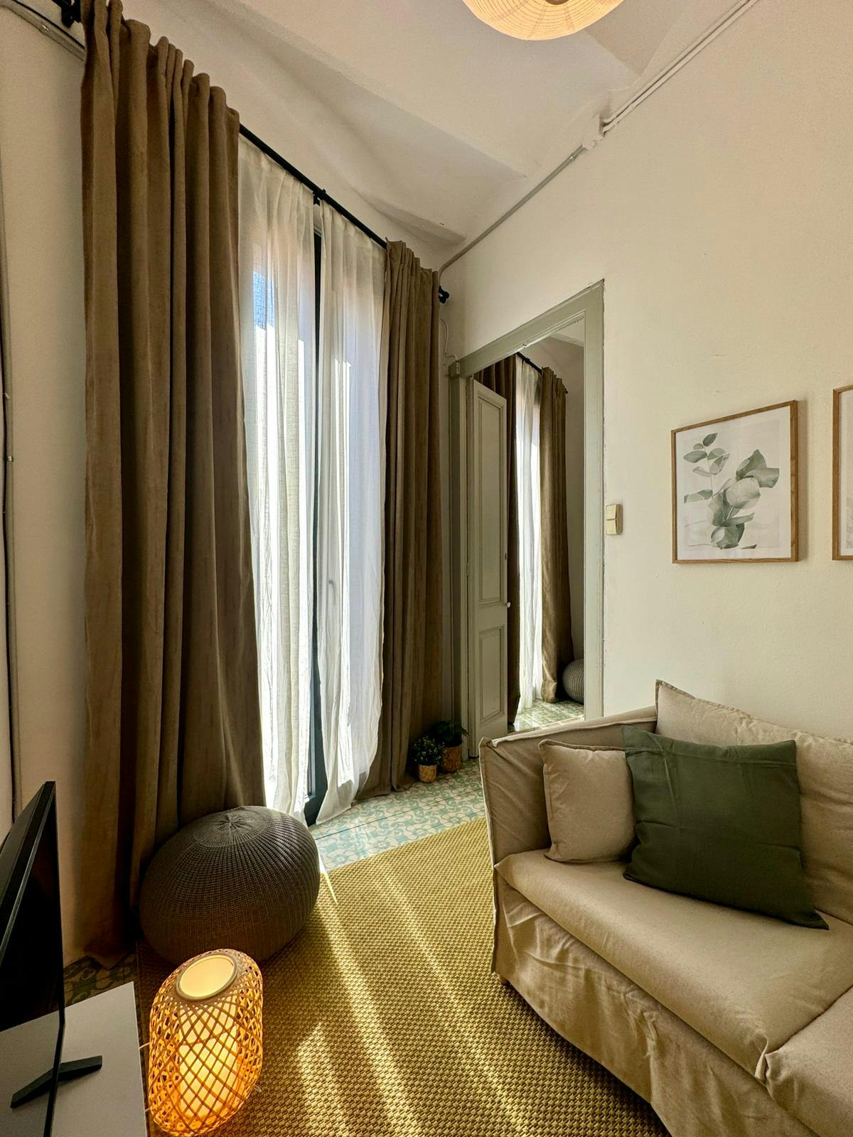 preview gallery tile