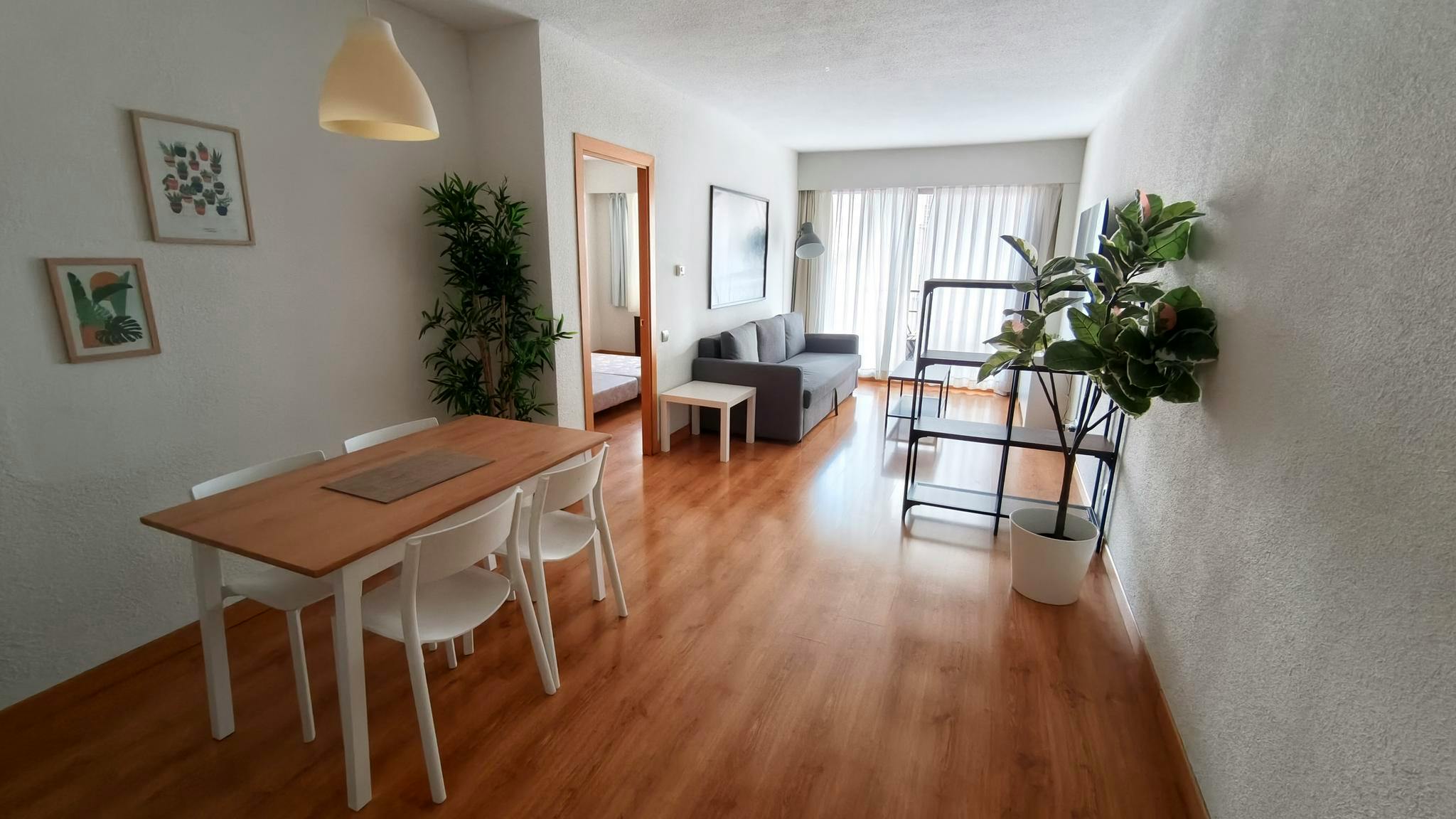 1-Bedroom Apartment in Calle de Mauricio Legendre, Madrid (1738904) room image 1