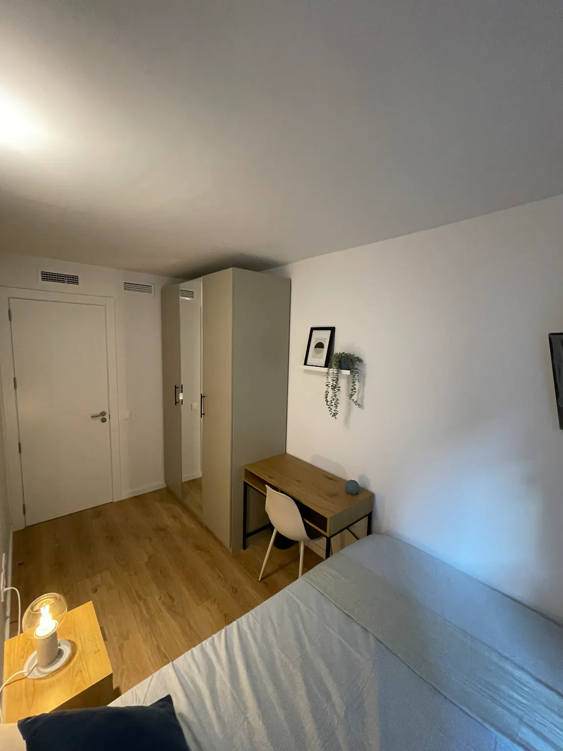 Private room in Carrer de la Igualtat, L'Hospitalet de Llobregat (1738941) ROOM 4