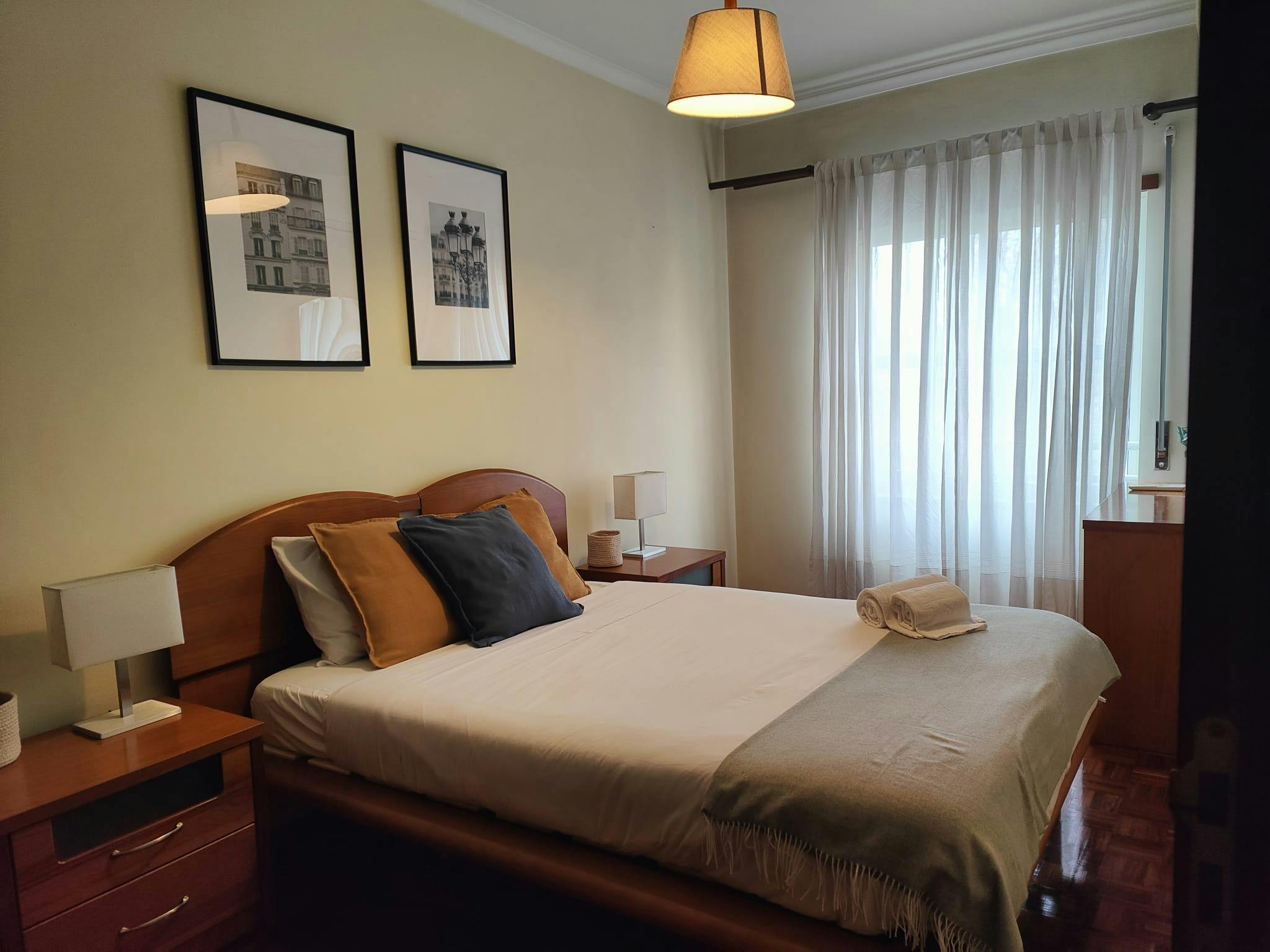 Mieszkanie do wynajęcia za 2150 € miesięcznie w mieście Lisbon, Largo José João Farinha Júnior