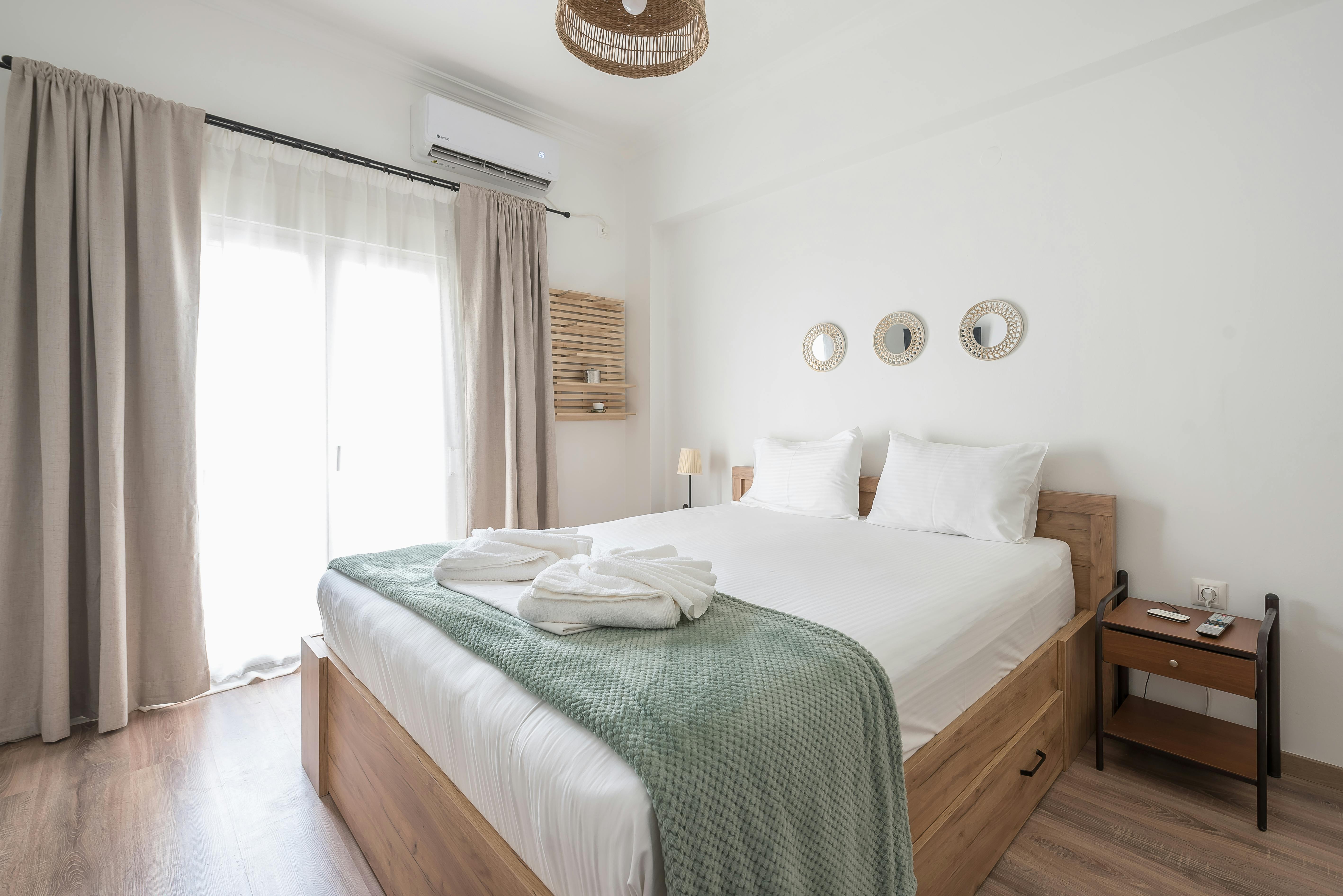 Apartment for rent for €700 per month in Plateía Amerikís, Filis