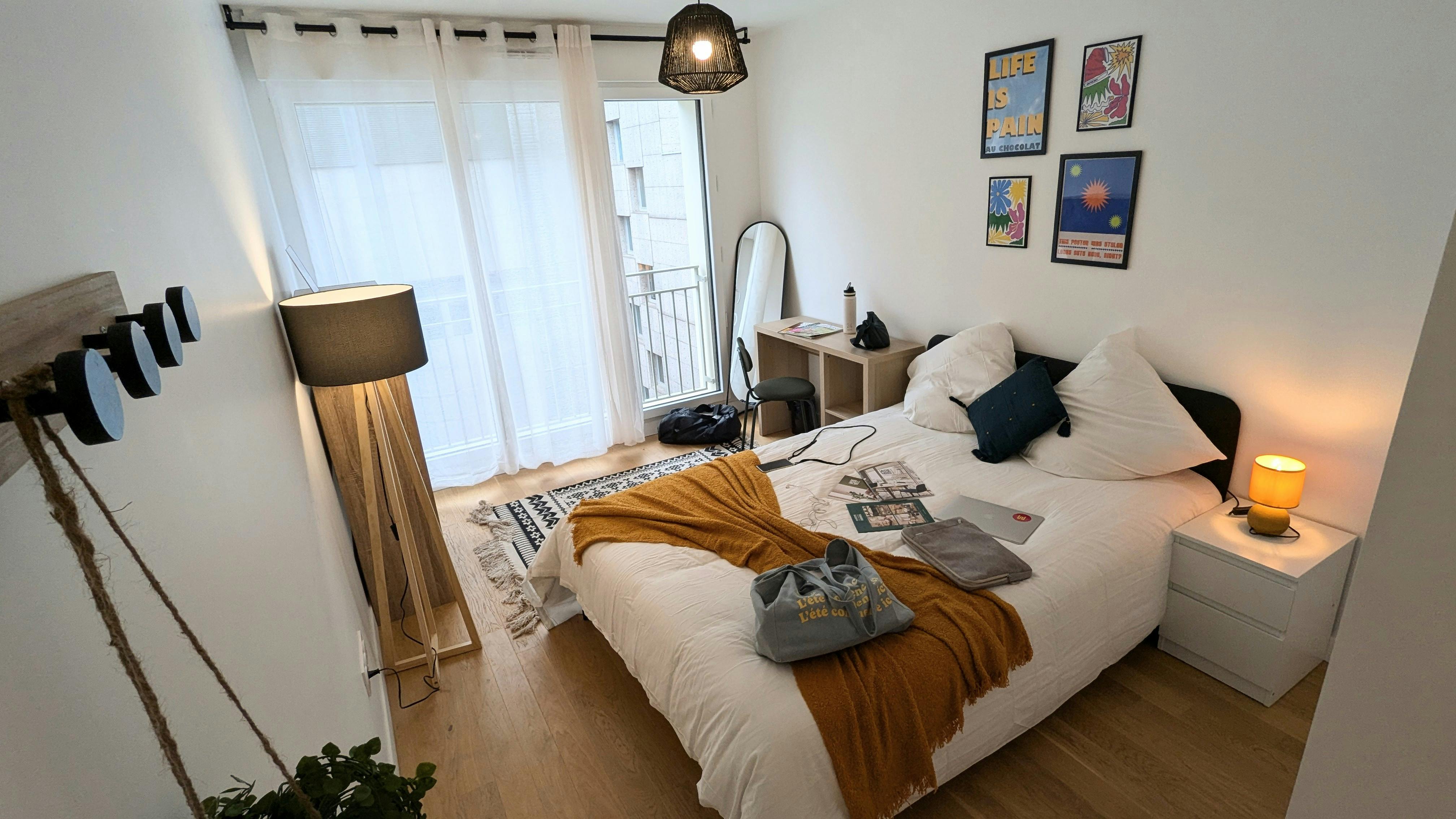 Cameră privată de închiriat pentru 920 EUR pe lună în Clichy, Rue Petit