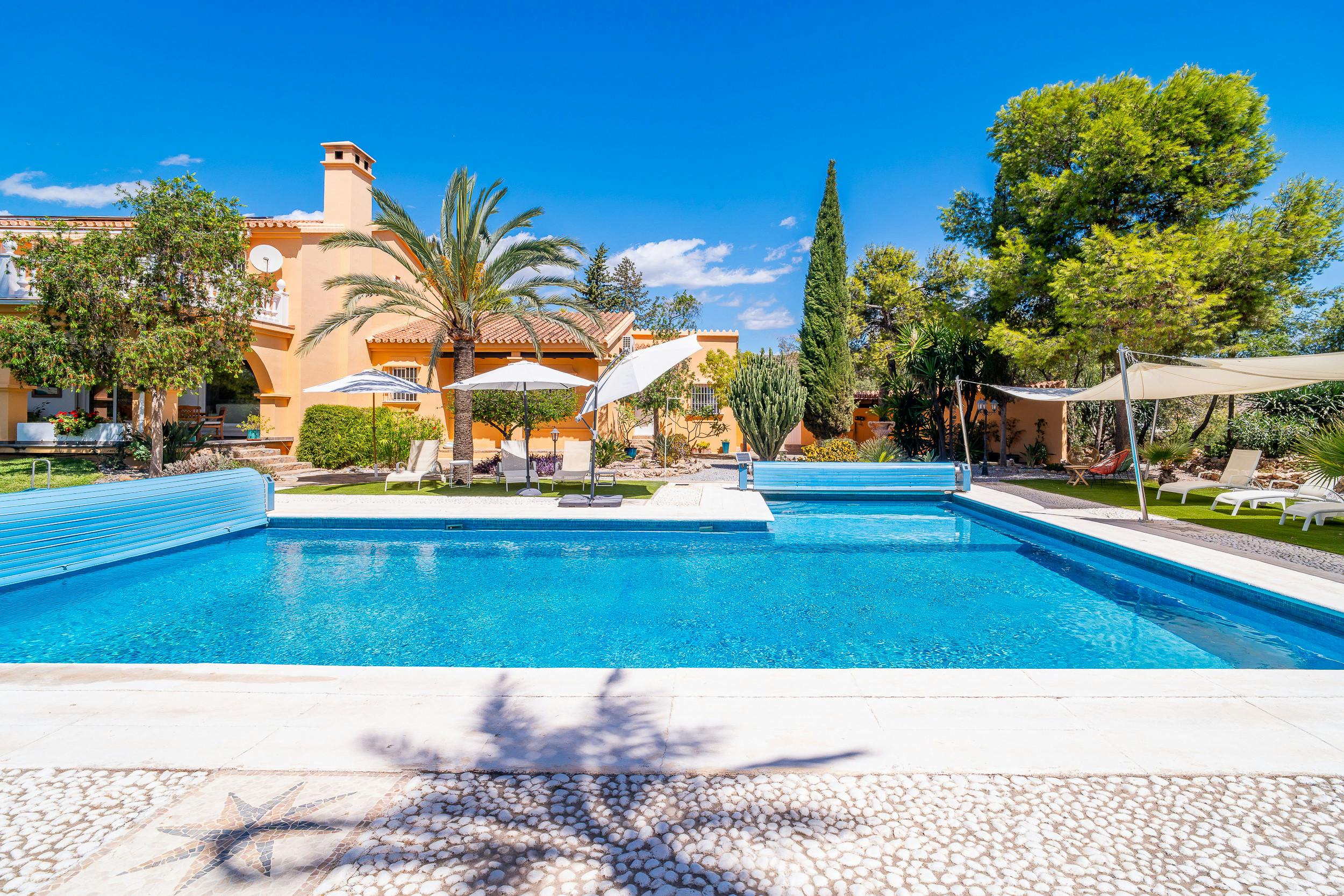 7-Bedroom House in Diseminado Benajarafe, Málaga (1739312) ROOM 4