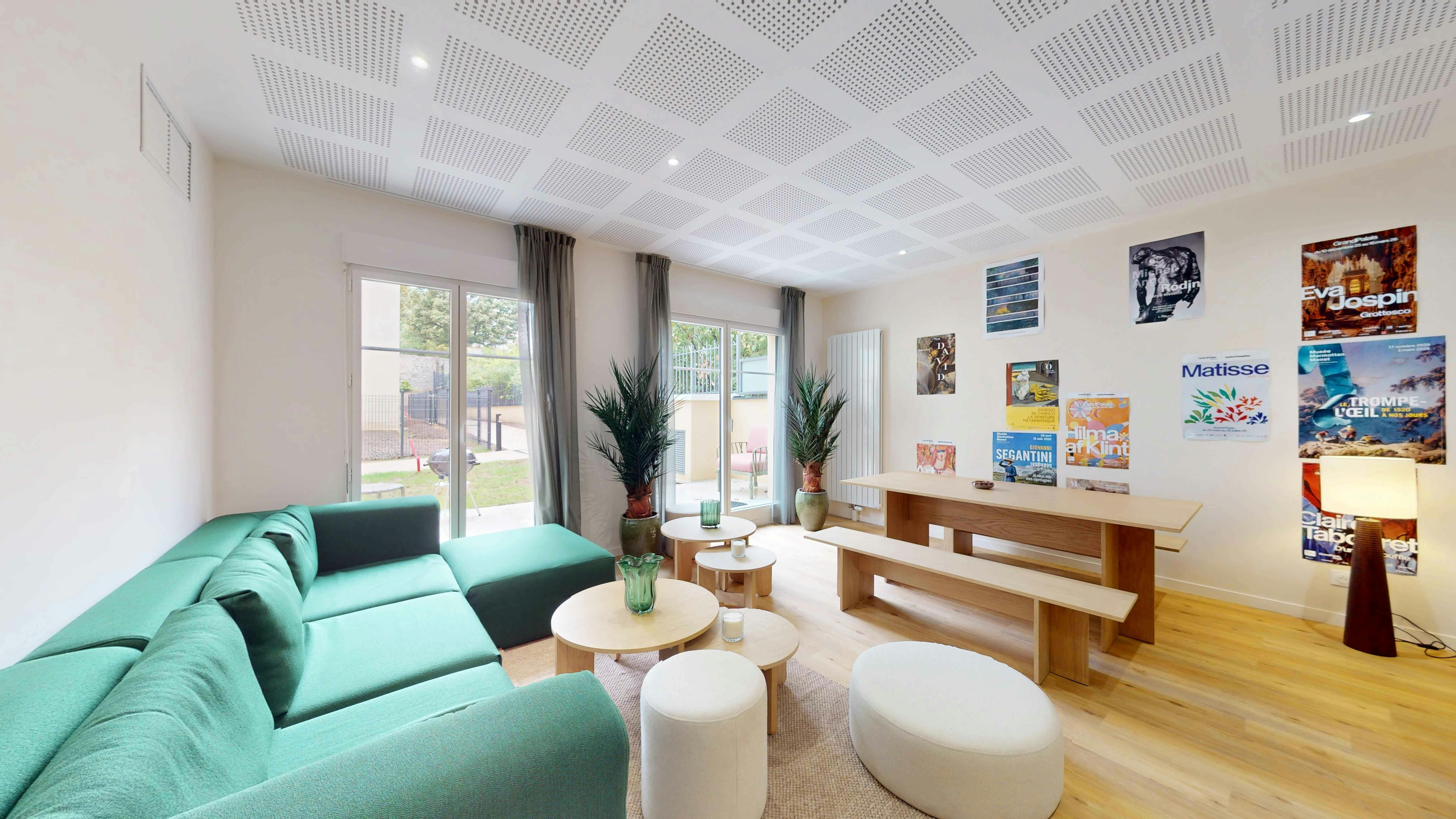 1-Bedroom Apartment in Rue Hoche, Vanves (1739385) room image 10