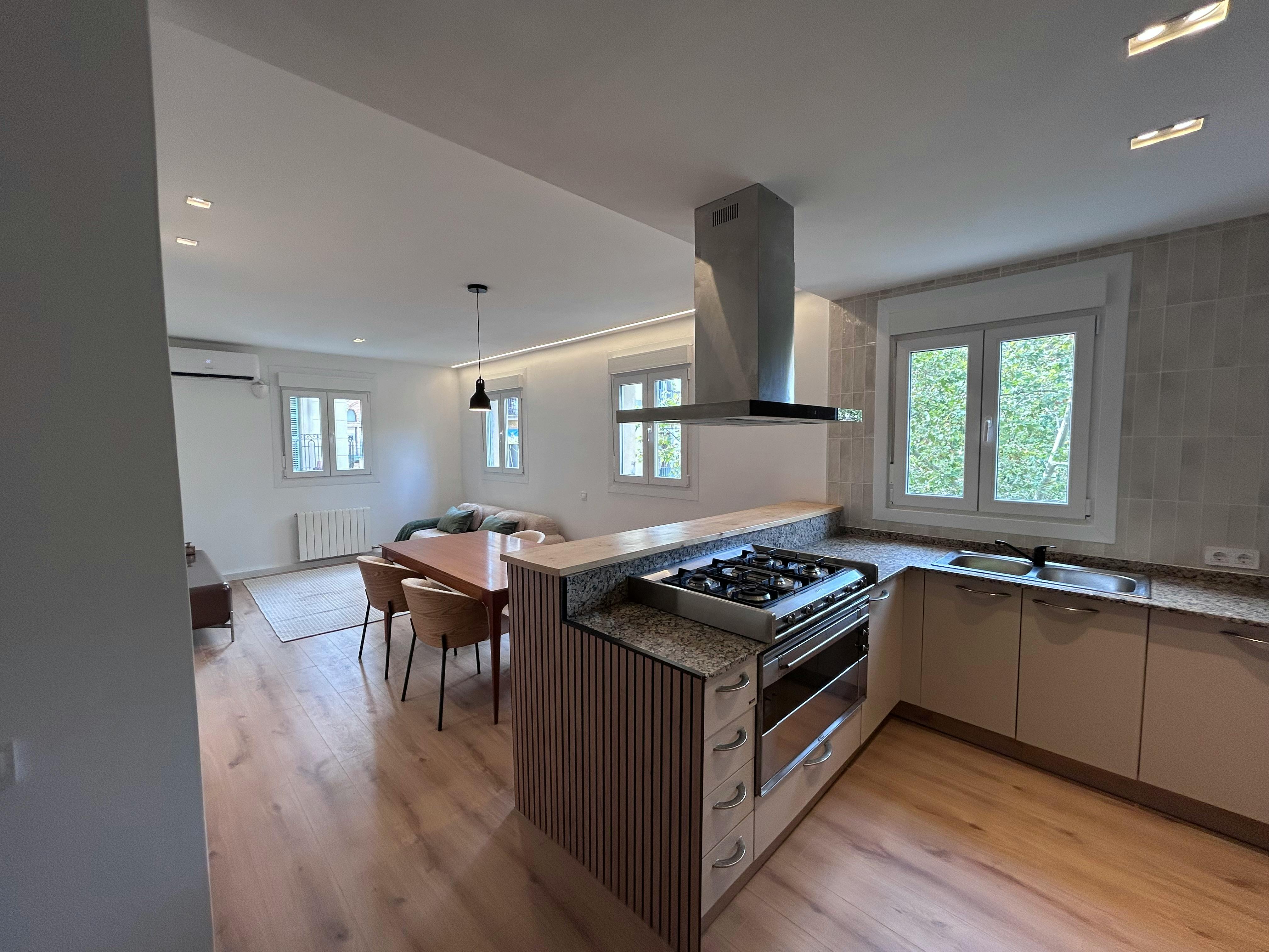 2-Bedroom Apartment in Carrer de Sant Carles, Barcelona (1739400) ROOM 1