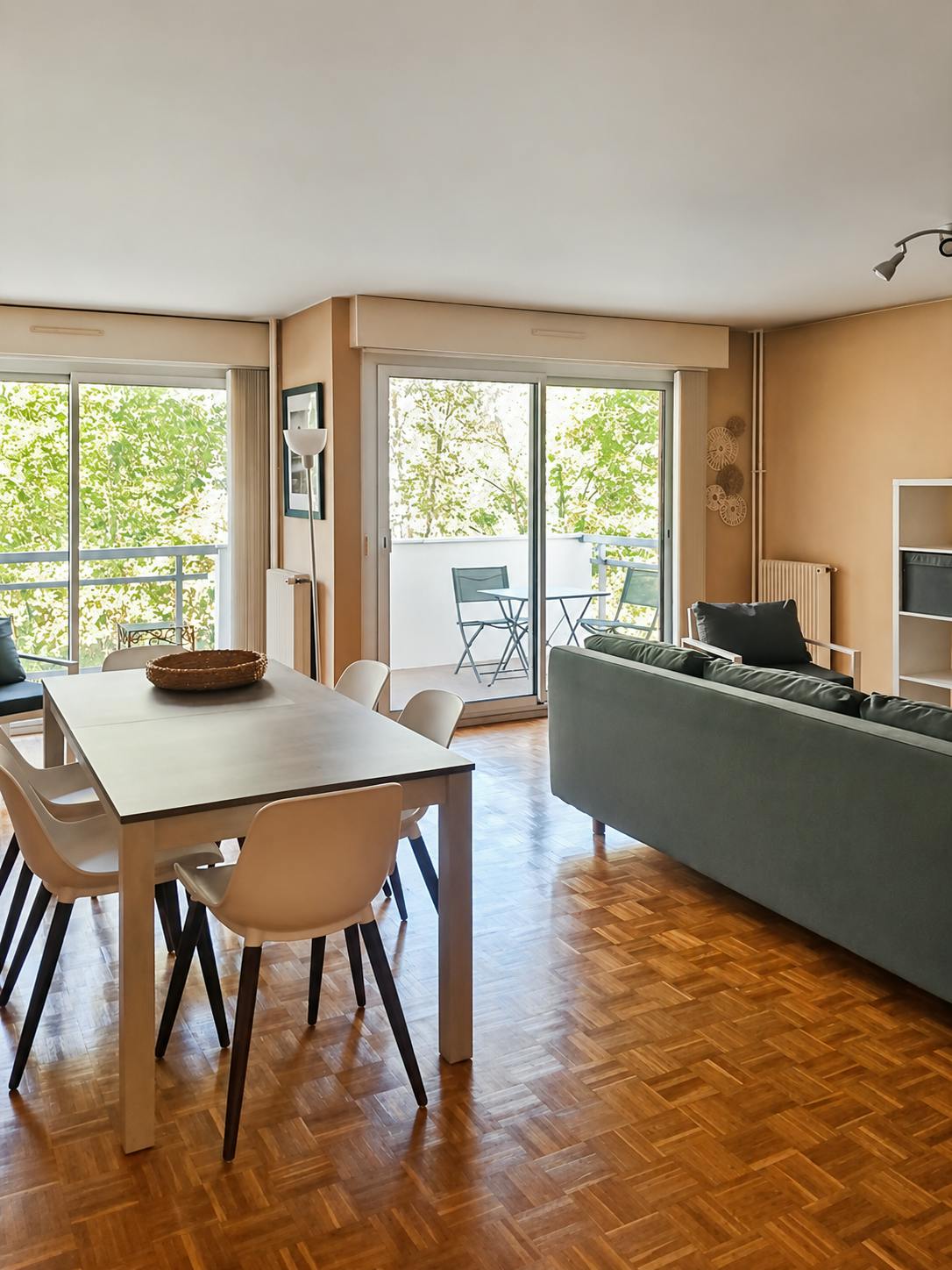 1-Bedroom Apartment in Rue de Bruxelles, Villeurbanne (1739438) ROOM 2