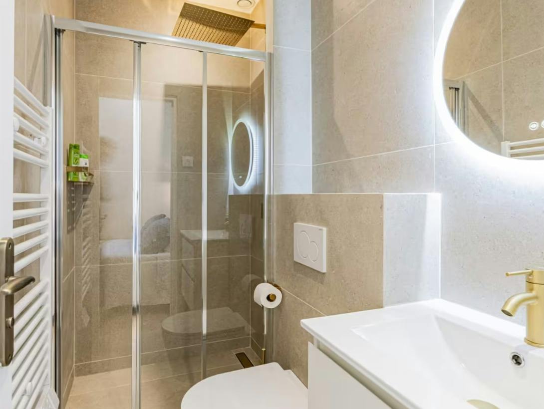 Appartement – Paris, 16th Arrondissement - Plus