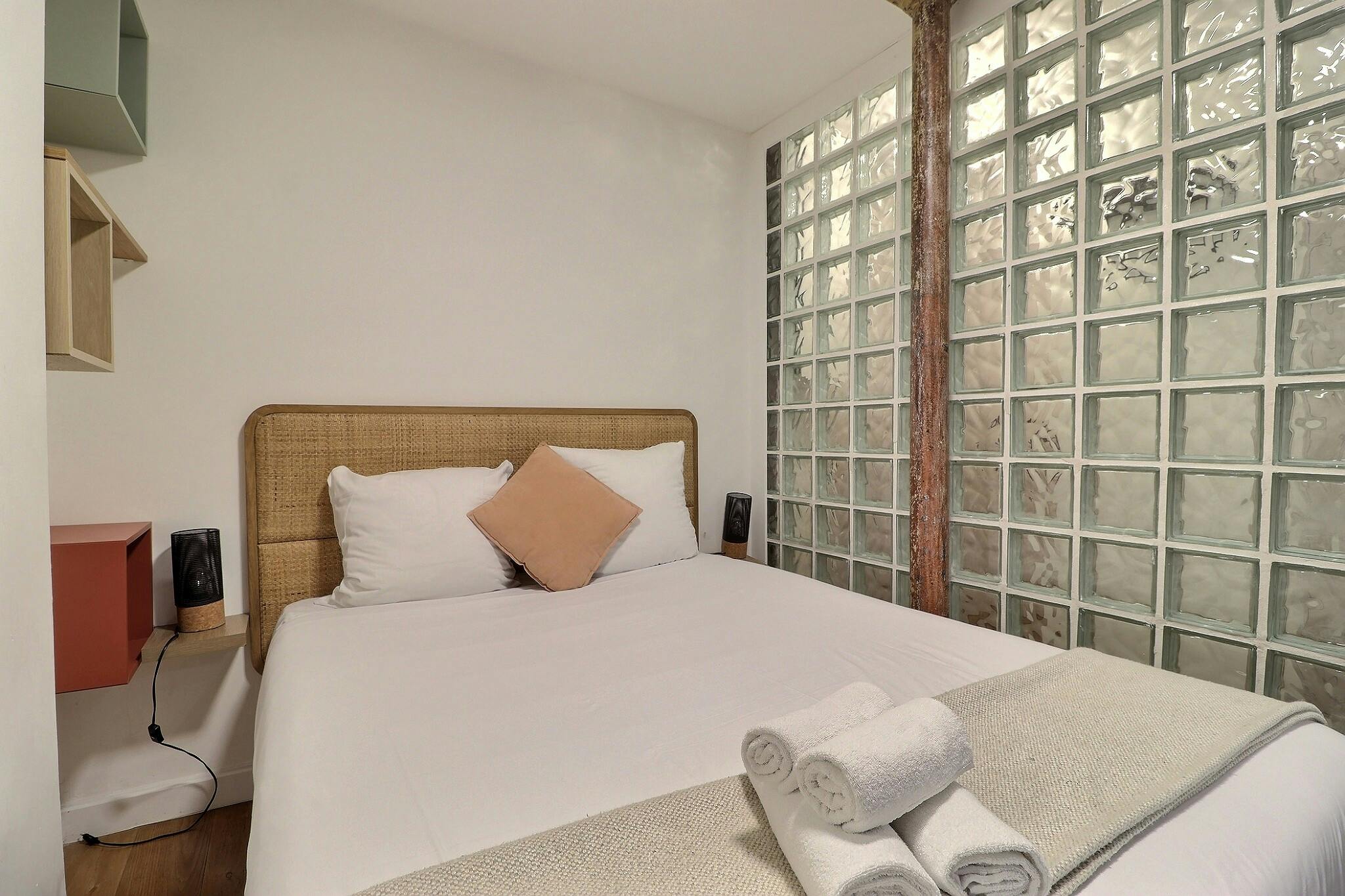 1-Bedroom Apartment in Rue des Martyrs, Paris (1739614) room image 10