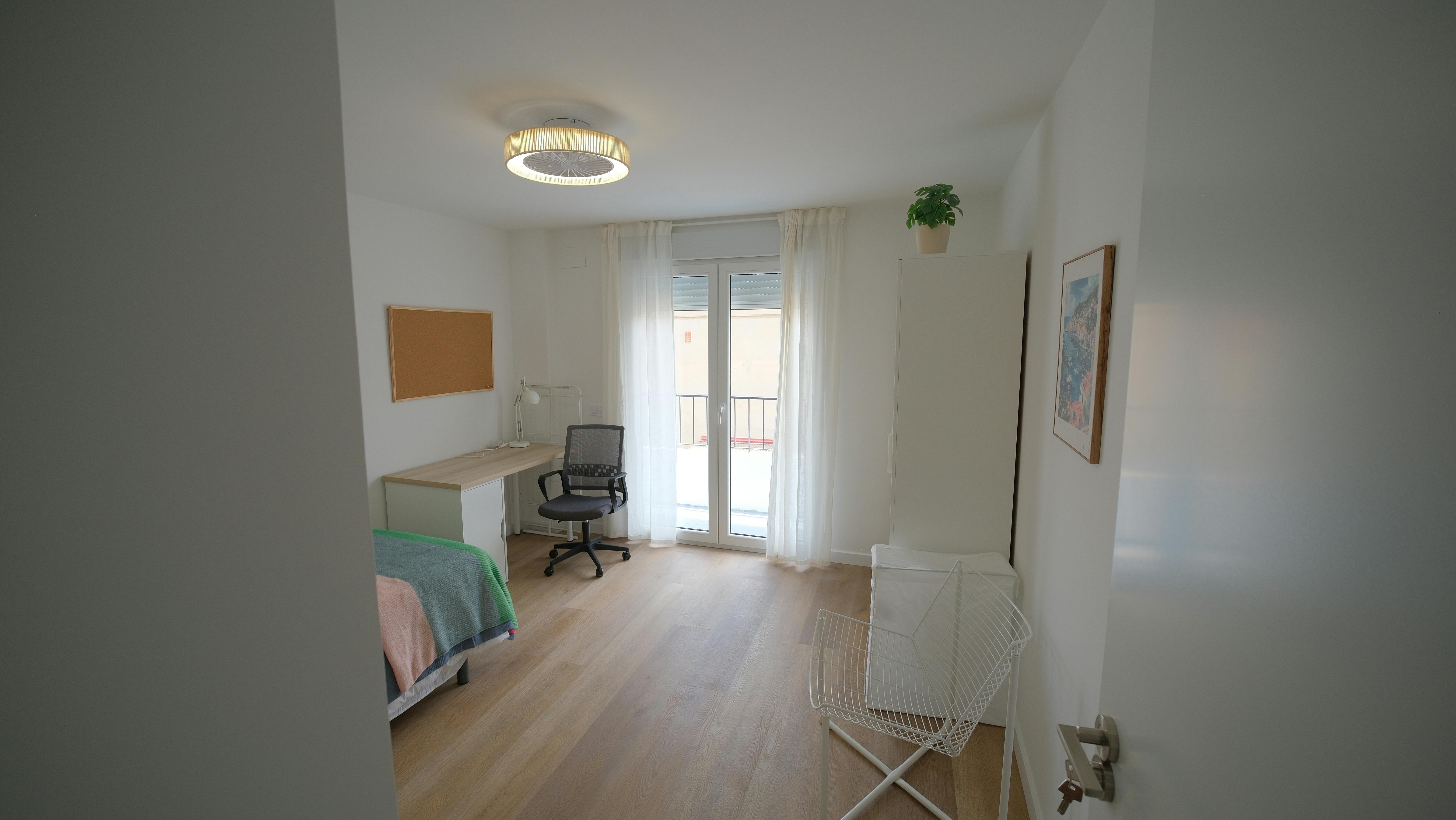 Carrer de la Mare de Déu dels Desemparats, Mislata preview