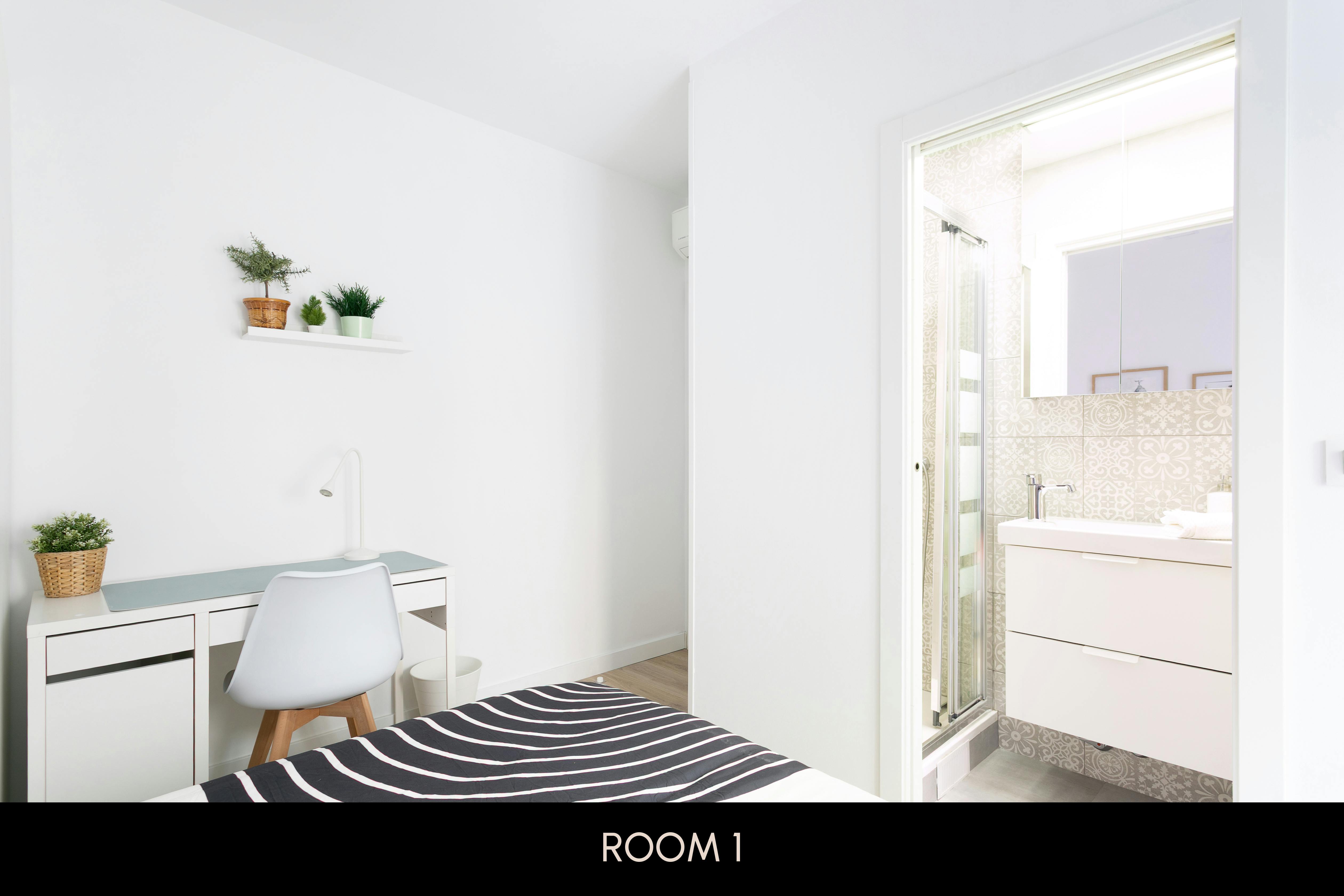 Private room in Calle de la Palma, Madrid (1739658) ROOM 3
