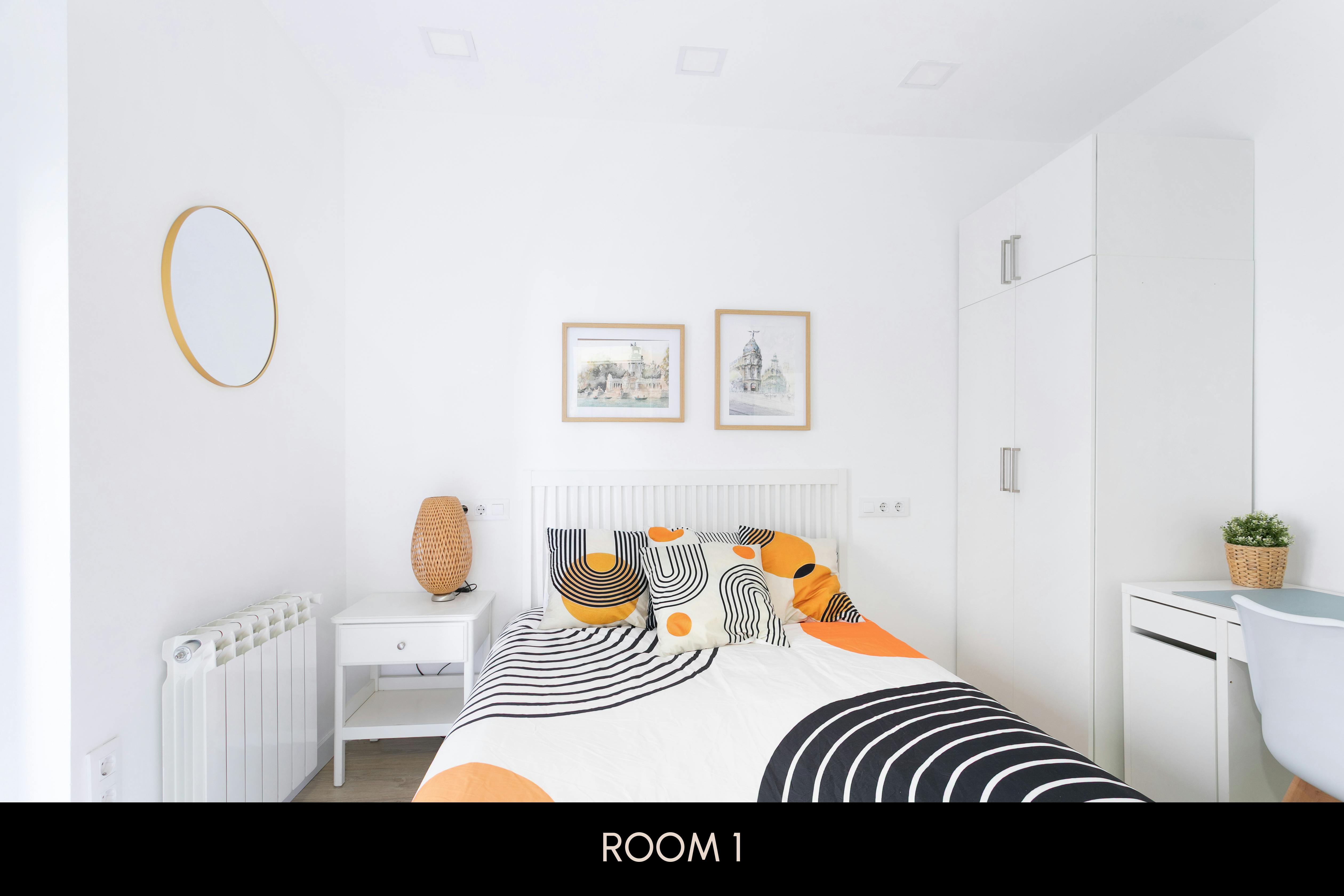 Private room in Calle de la Palma, Madrid (1739658) ROOM 2