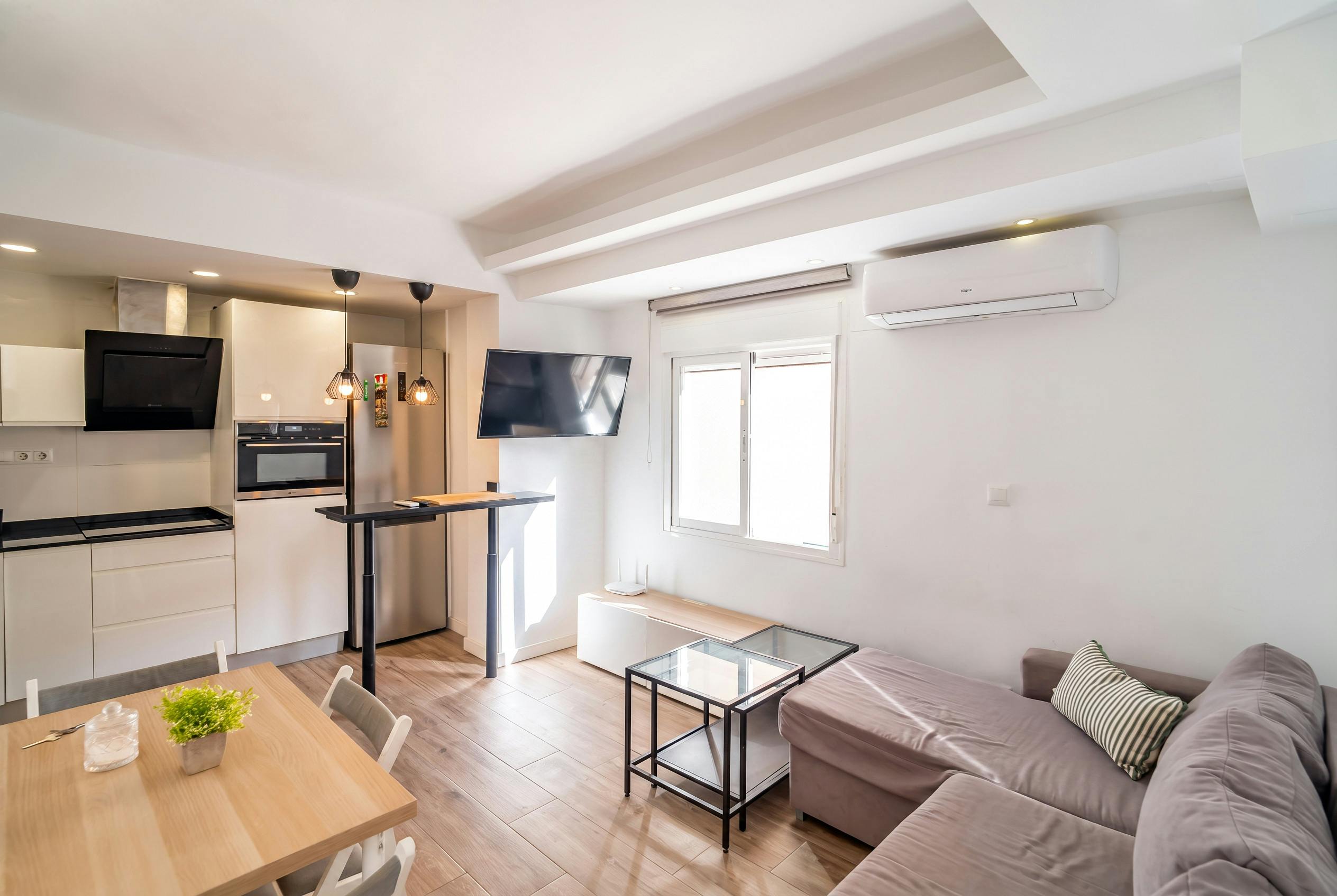 3-Bedroom Apartment in Calle Espronceda, Málaga (1739686) ROOM 1