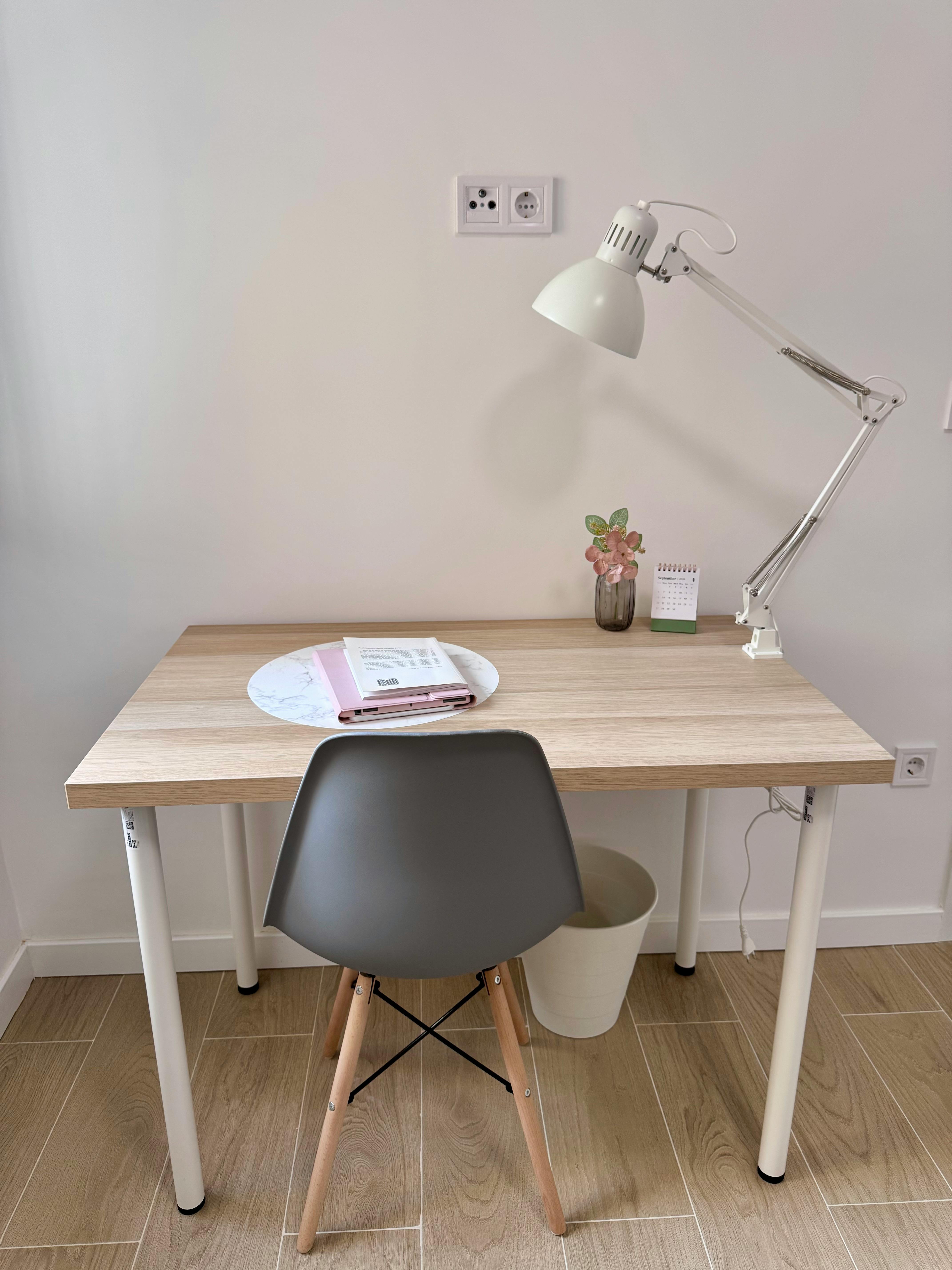 Shared room in Calle de Casalarreina, Madrid (1739751) ROOM 4