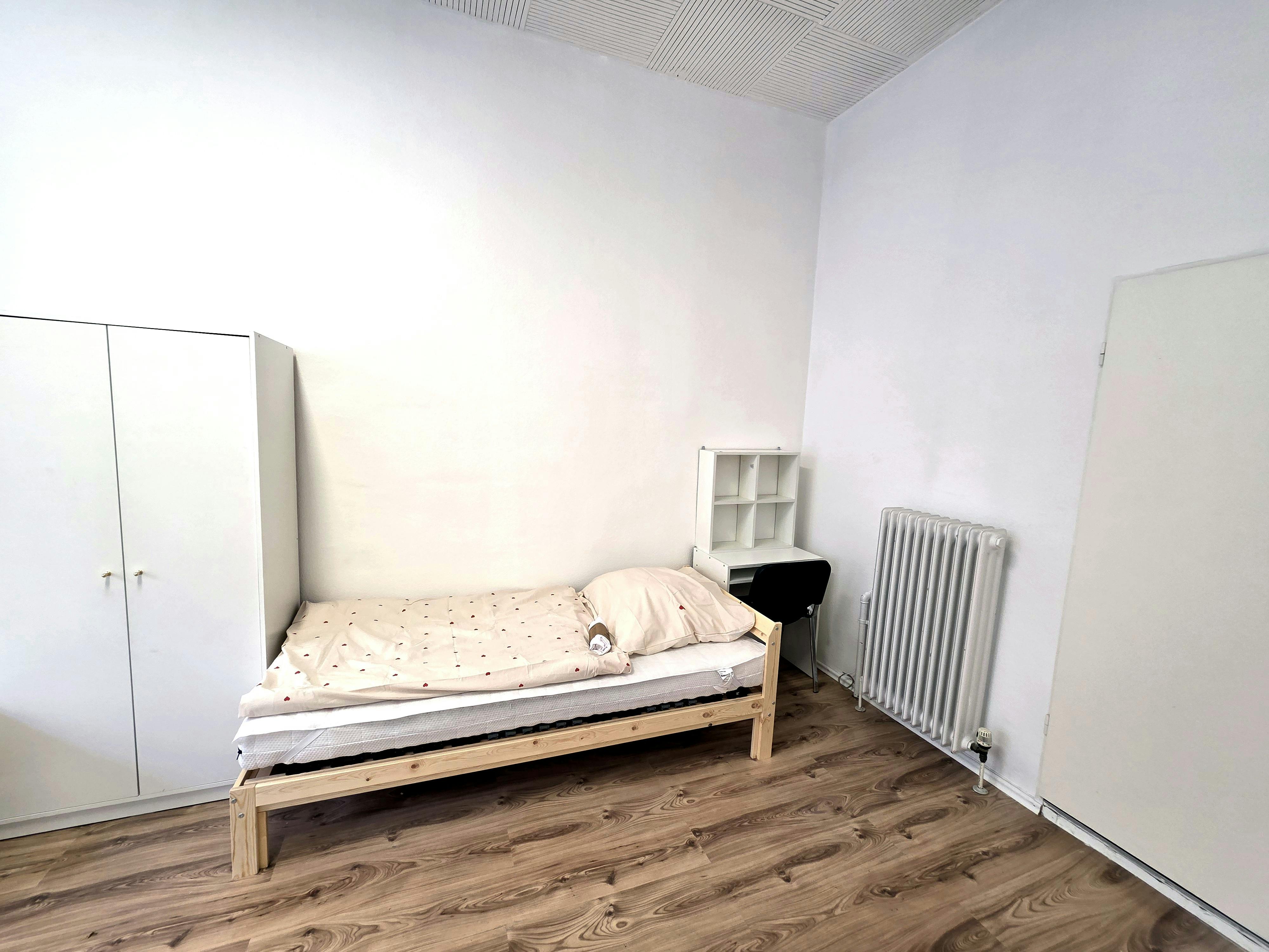 Shared room in Ohmstraße, Berlin (1739794) room image 1
