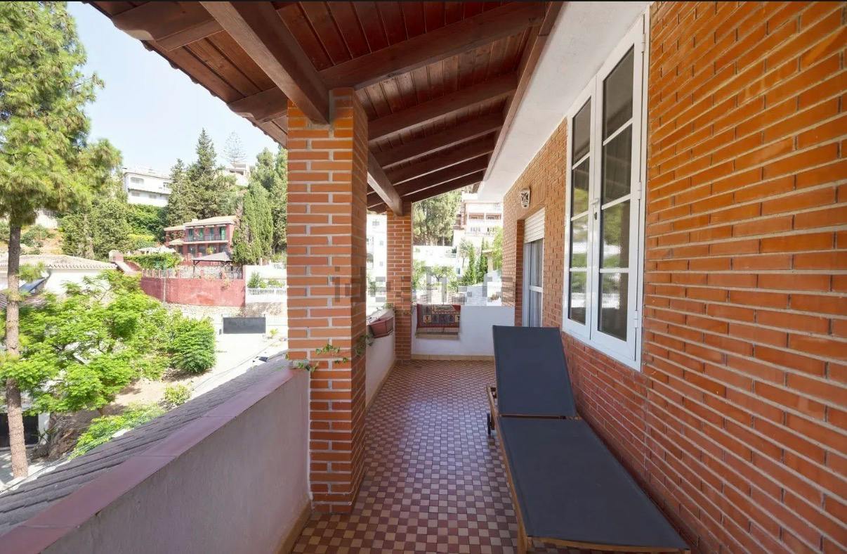 Private room for rent for €750 per month in Málaga, Calle Aruba