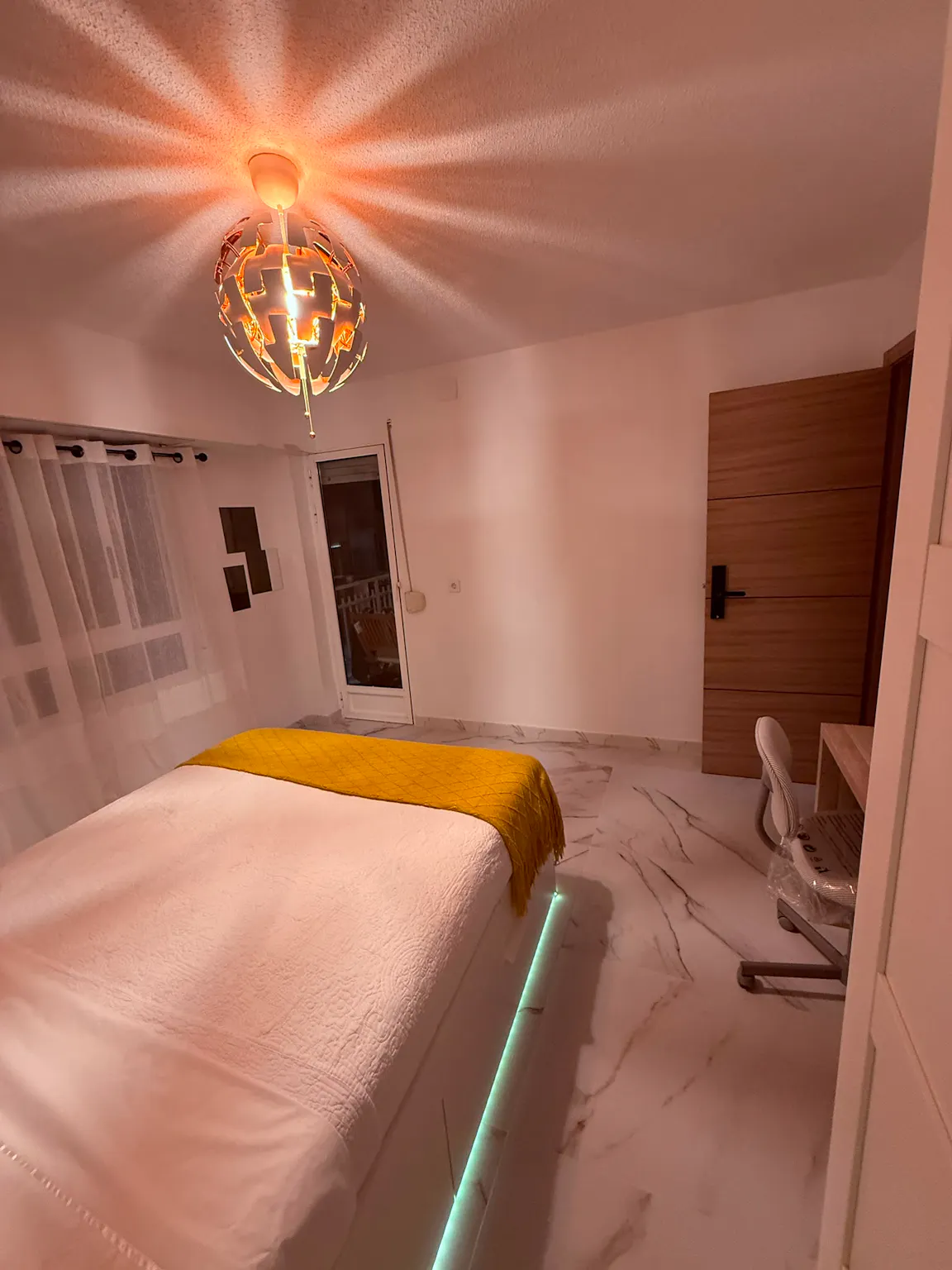Private room in Calle Carlota Pasaron, Alicante (1739869) ROOM 3