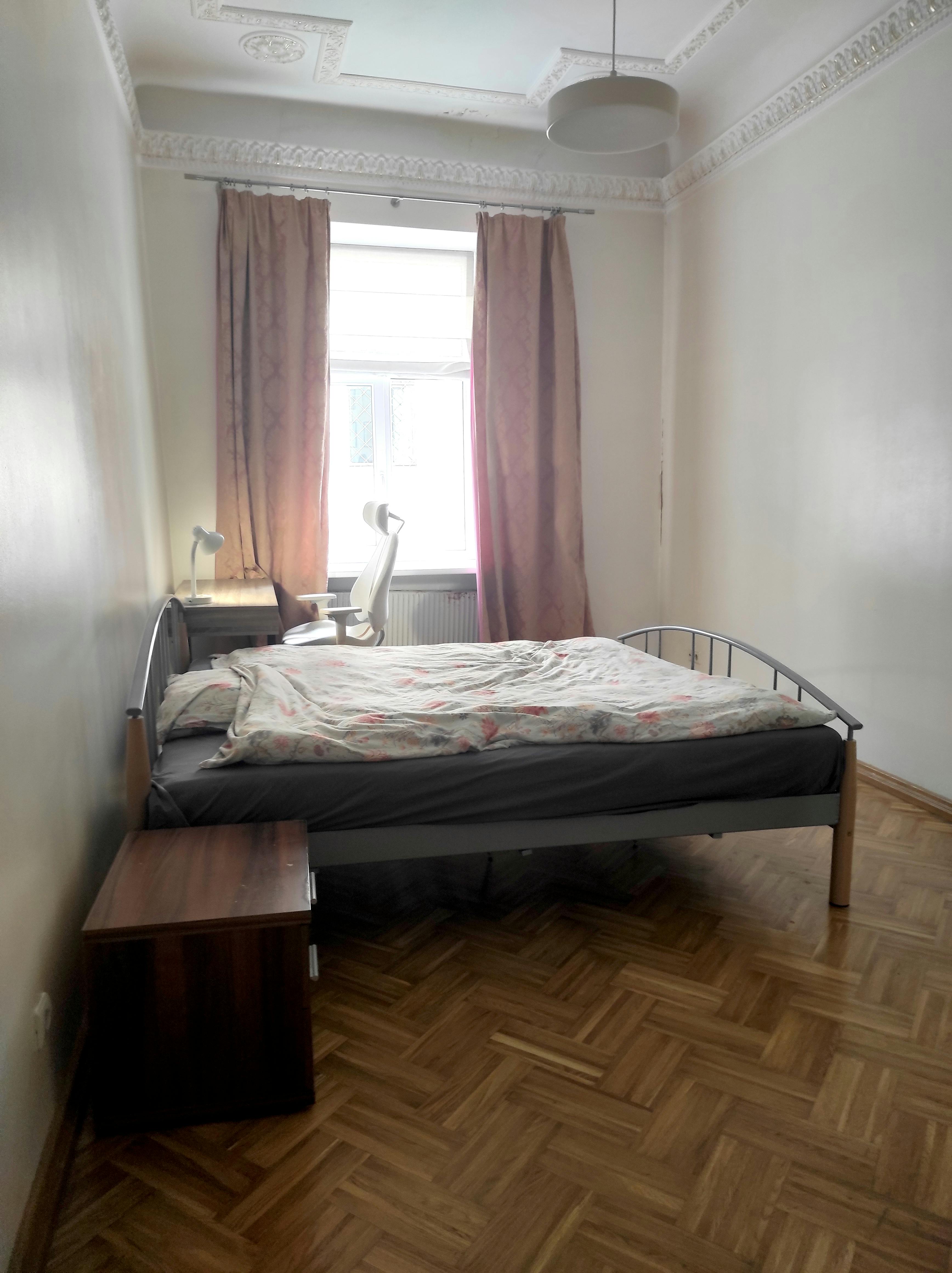 Pokój prywatny do wynajęcia za 330 € miesięcznie w mieście Riga, Teātra iela