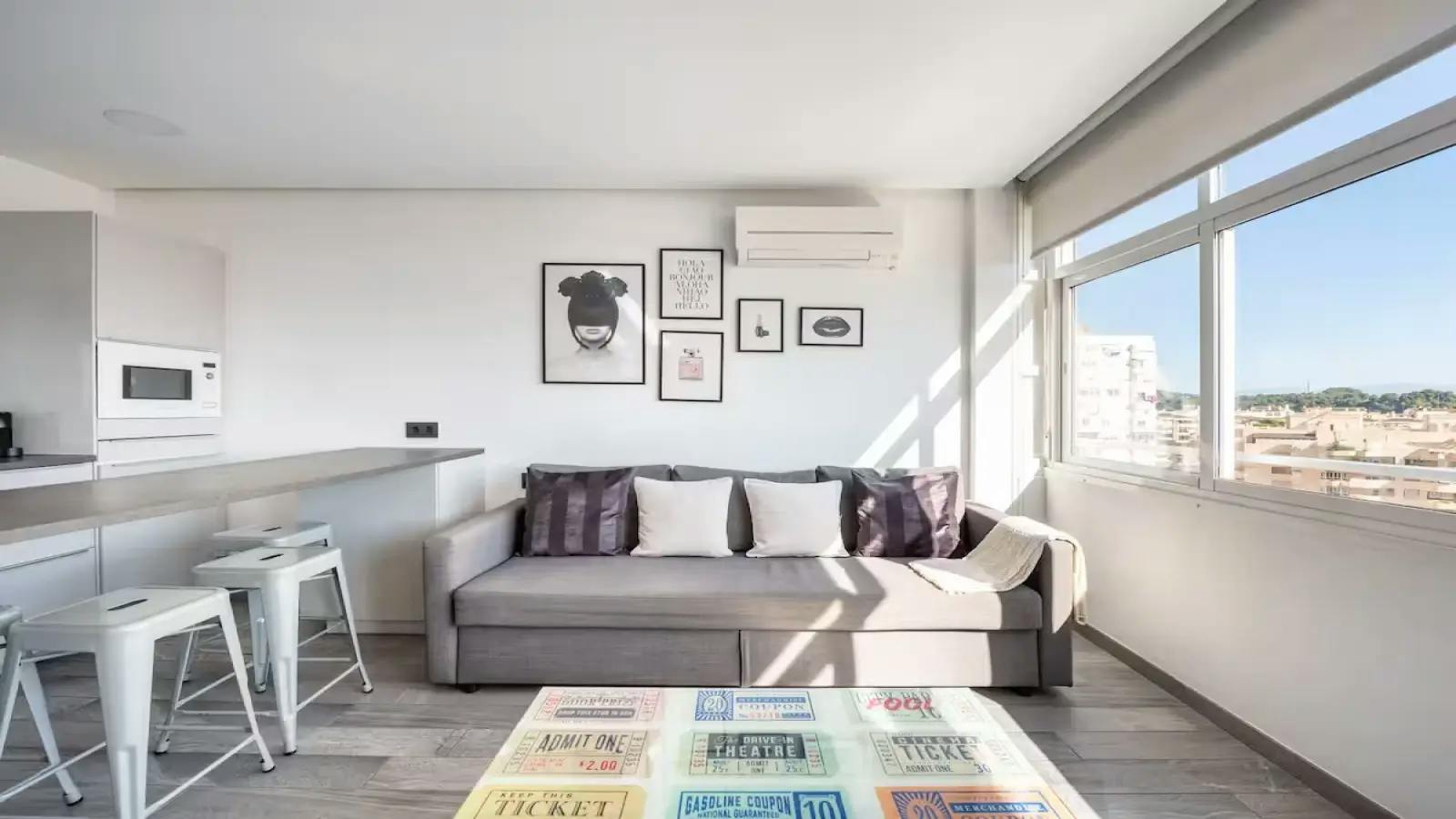 Appartement à louer pour 1 495 €/mois à Torremolinos, Calle Eduardo Aguilera Romero