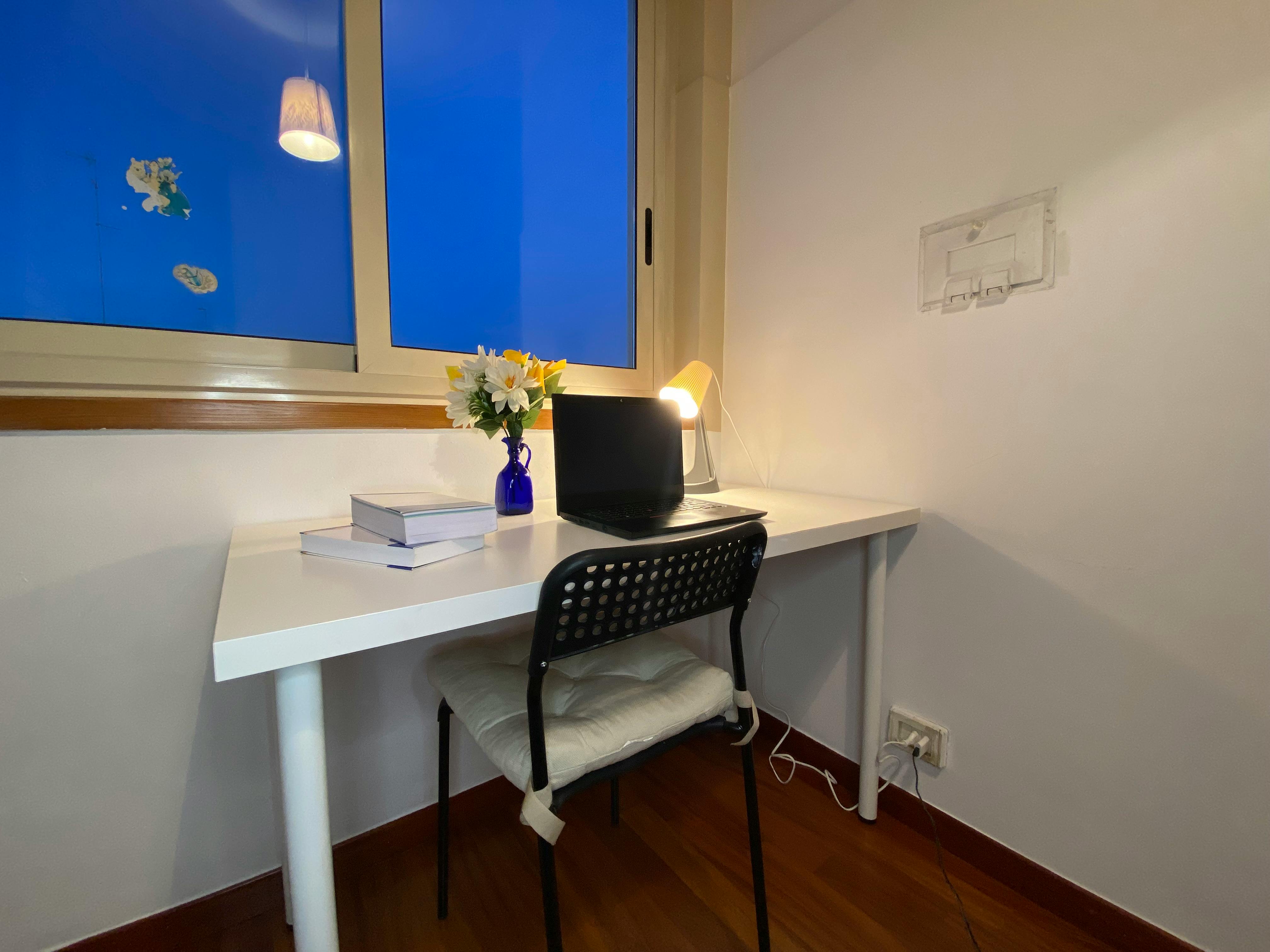 Private room in Via Giuseppe Pellegrini, Bari (1739925) room image 9