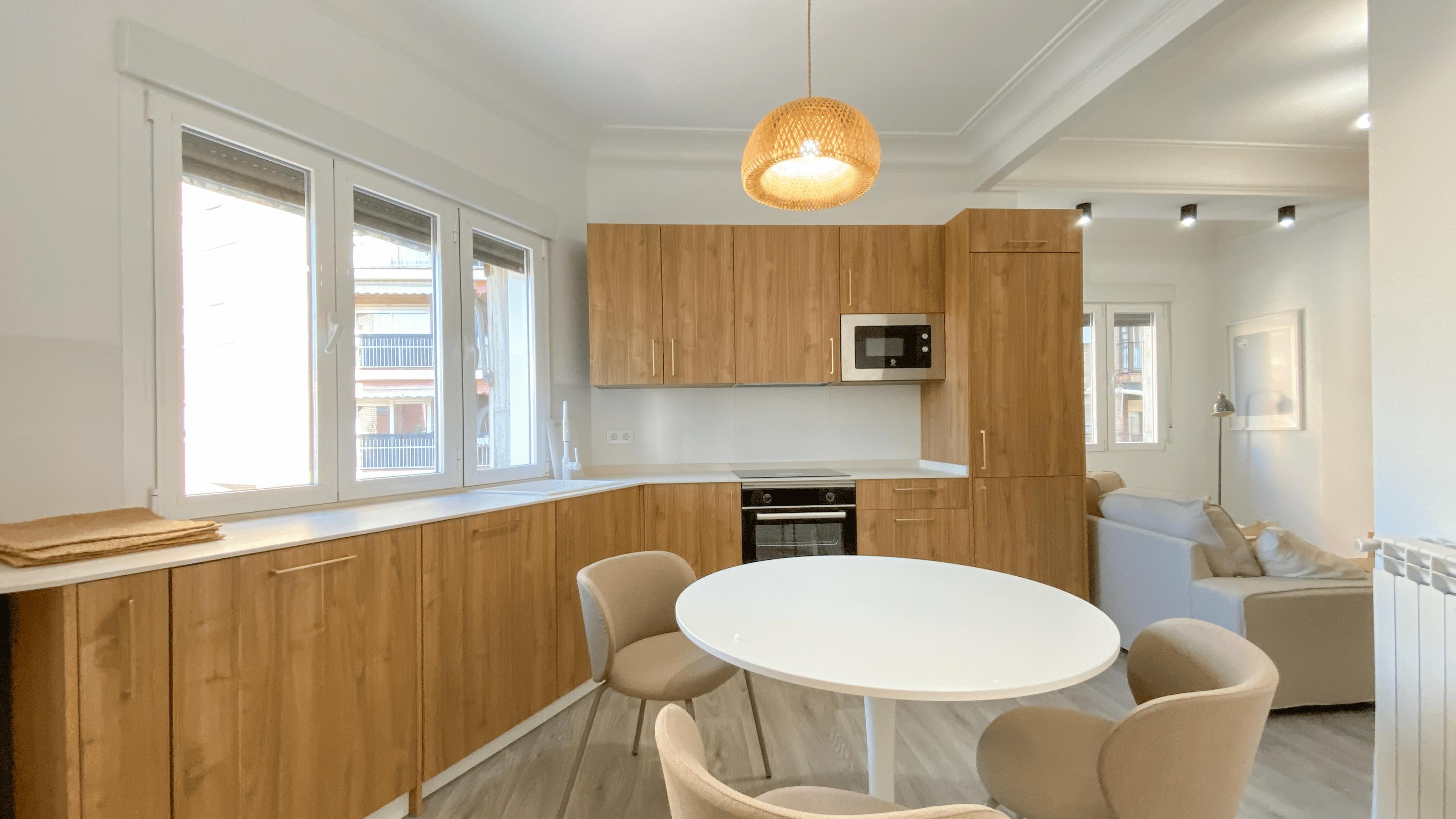 3-Bedroom House in Avenida de Pablo Iglesias, Madrid (1740057) ROOM 1