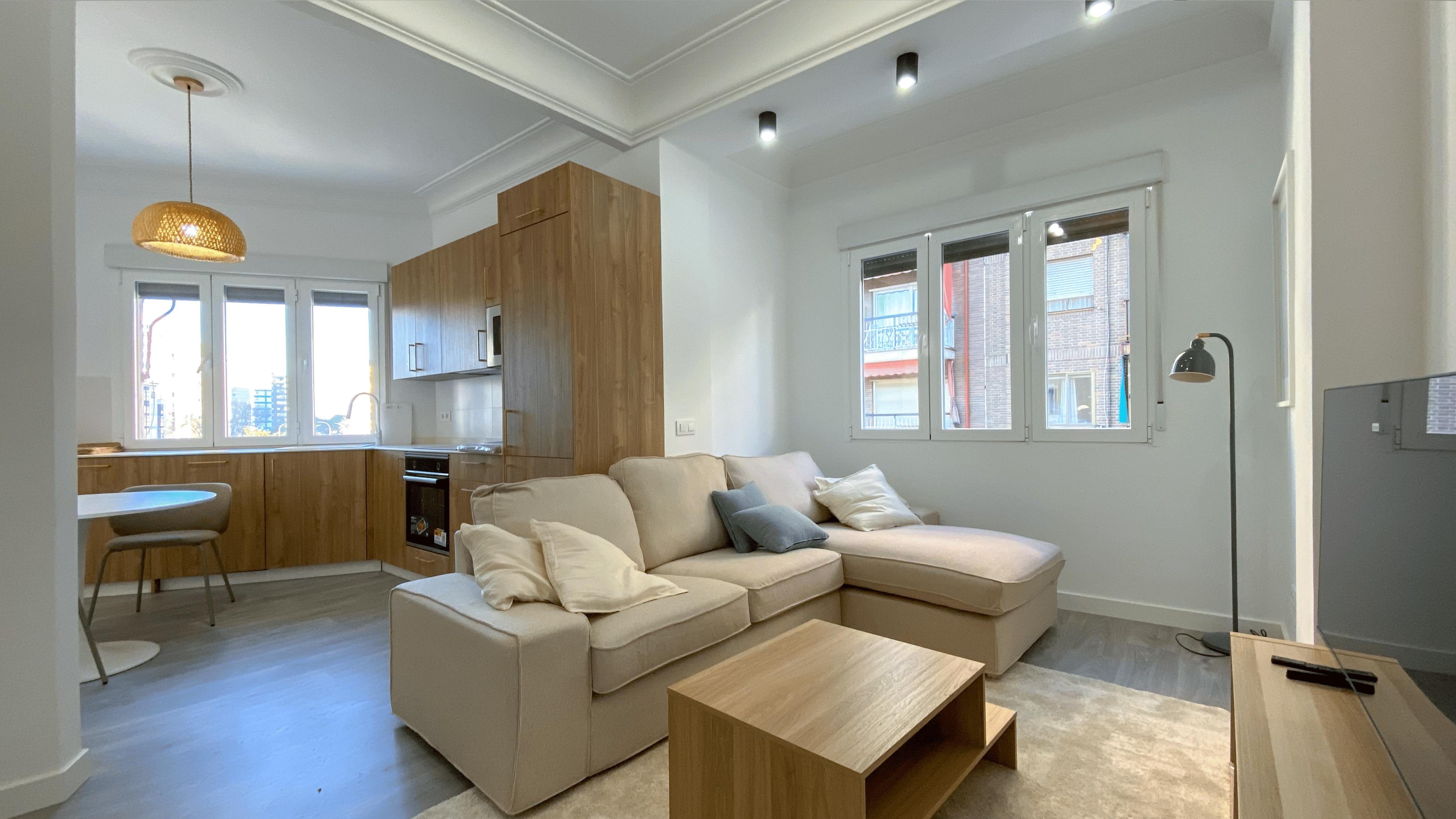 3-Bedroom House in Avenida de Pablo Iglesias, Madrid (1740057) ROOM