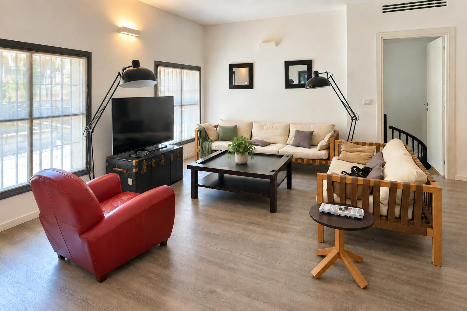 Corso San Gottardo, Milan preview