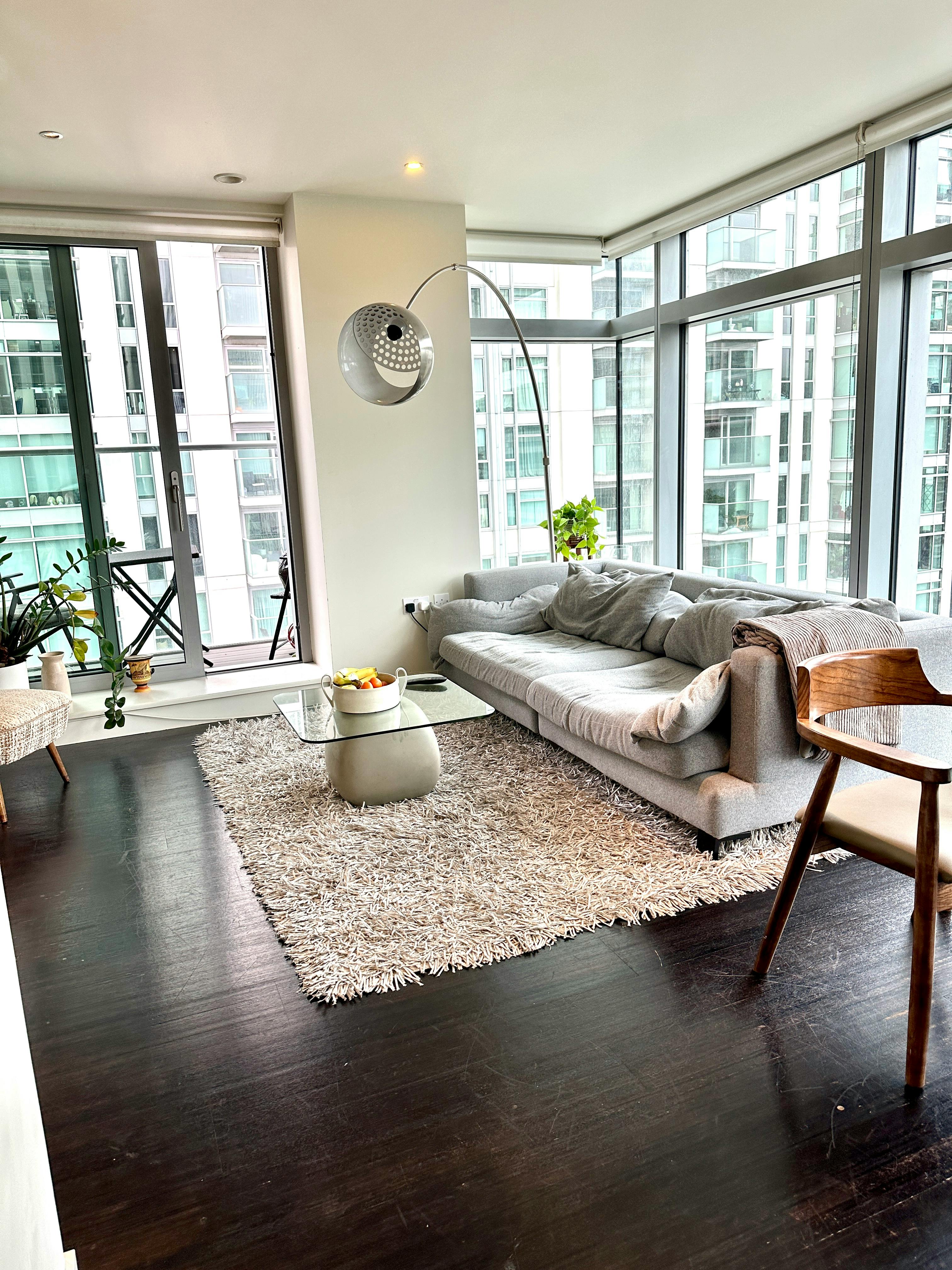 Apartament de închiriat pentru 3.601 GBP pe lună în London, Pan Peninsula Square