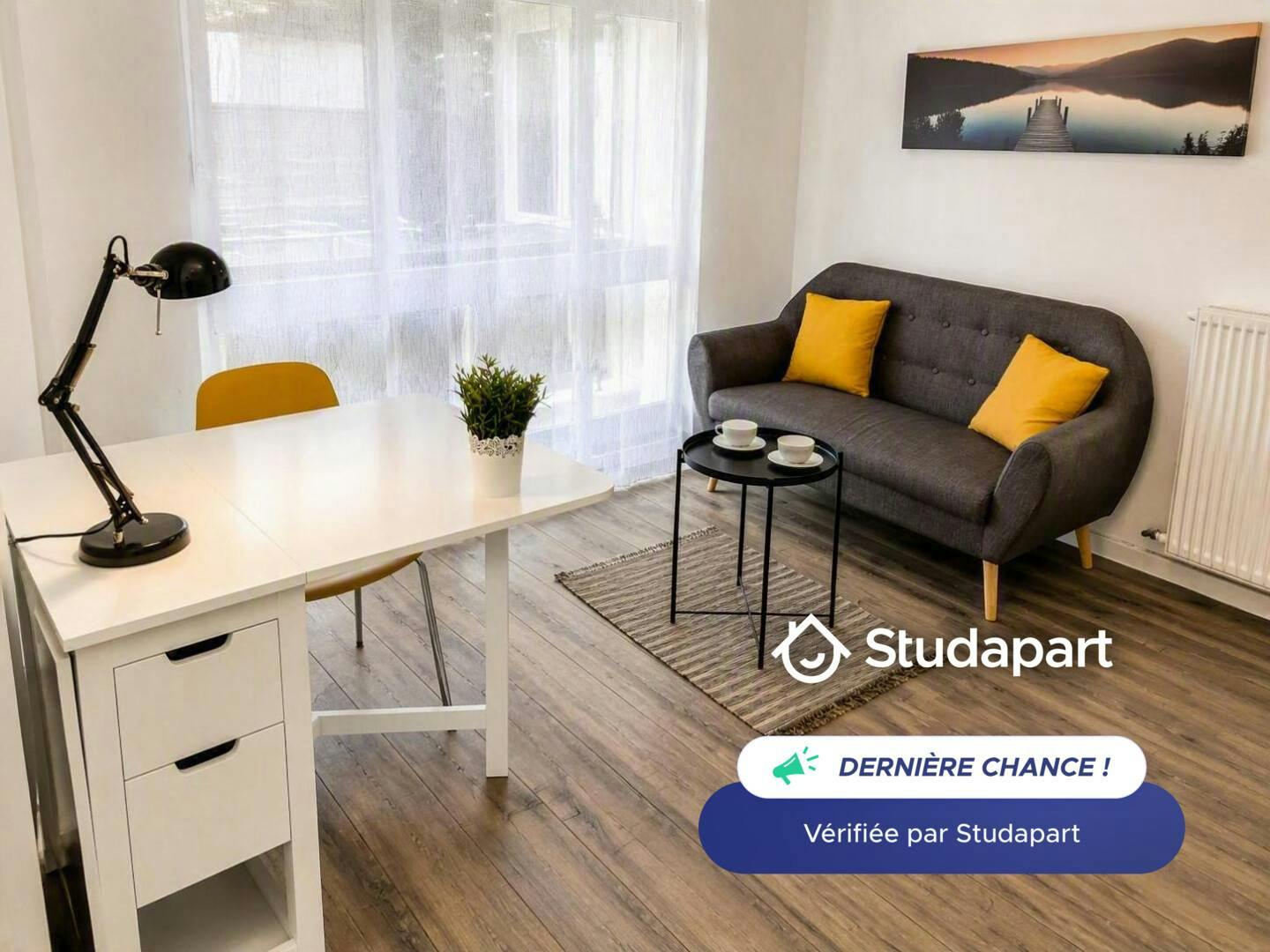 Квартира за оренду для 510 EUR на місяць у Cholet, Rue du Lait de Beurre