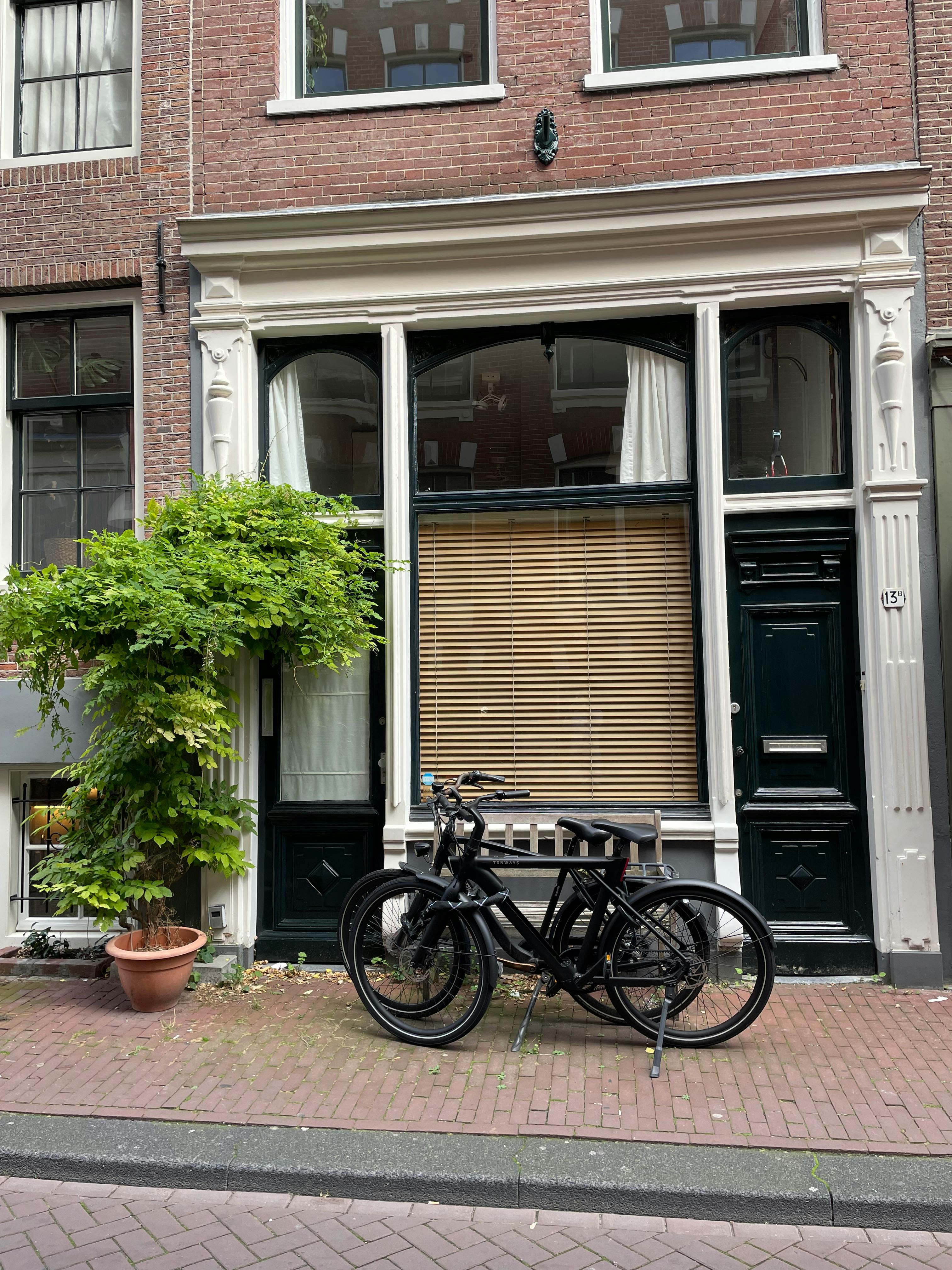 Appartement à louer pour 3 000 €/mois à Amsterdam, Eerste Looiersdwarsstraat