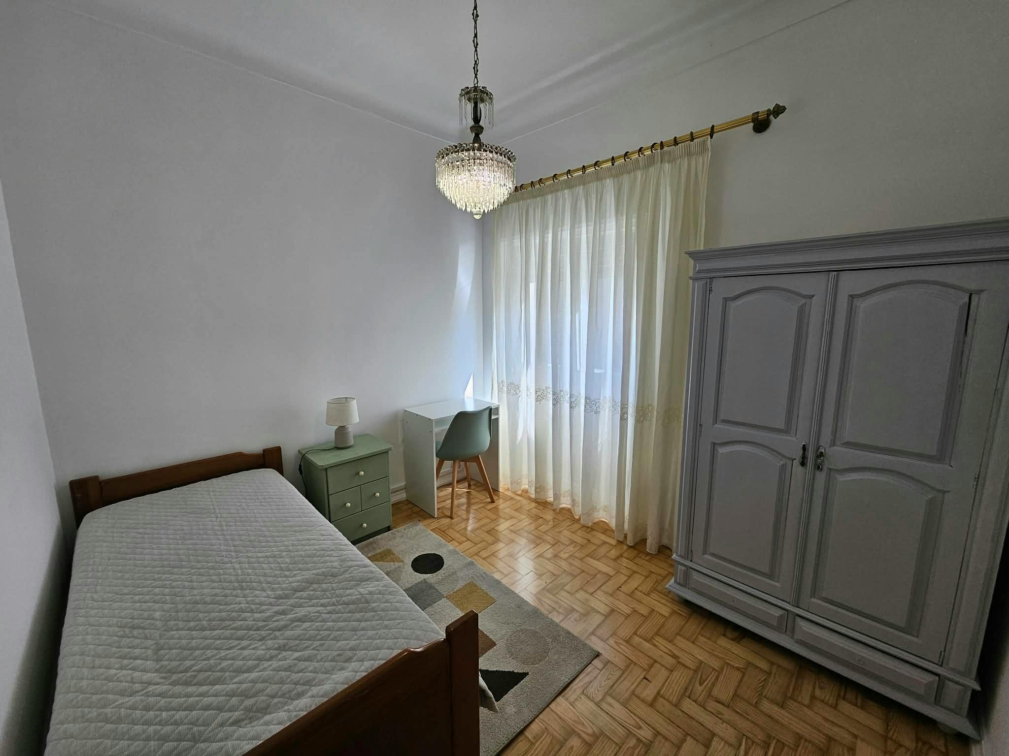 Private room for rent for €350 per month in Braga, Rua Bernardo Sequeira