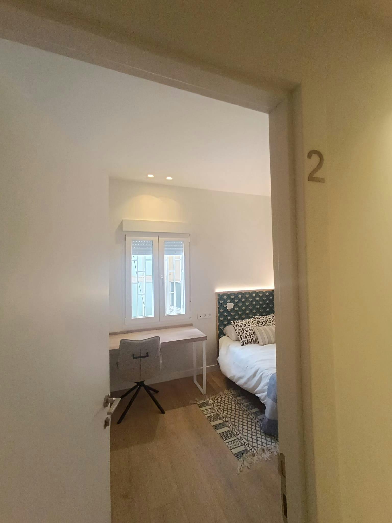 Calle de San Raimundo, Madrid preview