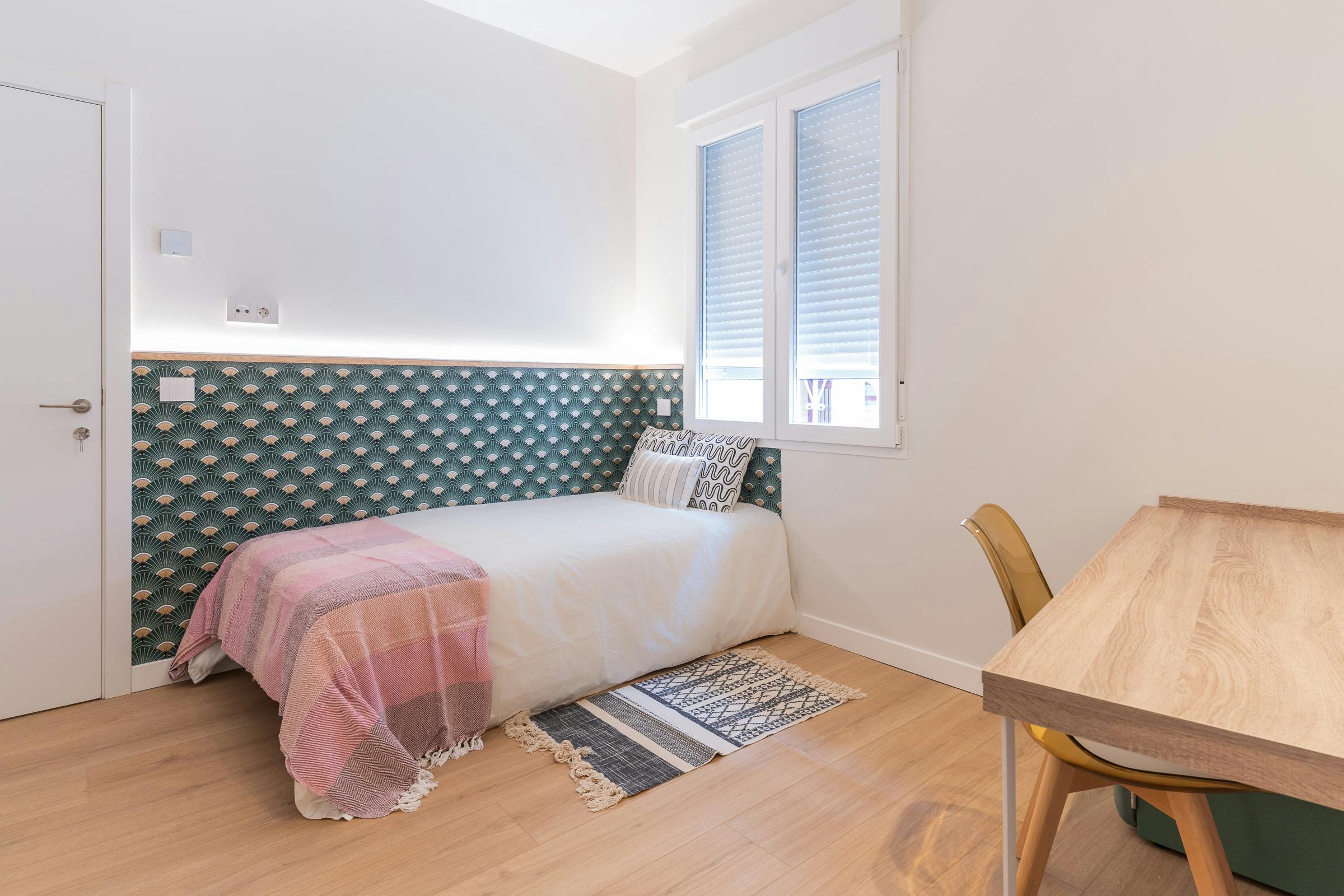 Calle de San Raimundo, Madrid preview