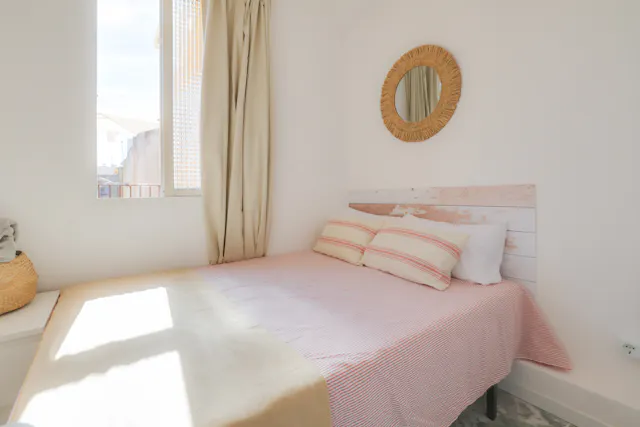Private room in Carrer de Ferlandina, Barcelona (1740317) room image 2