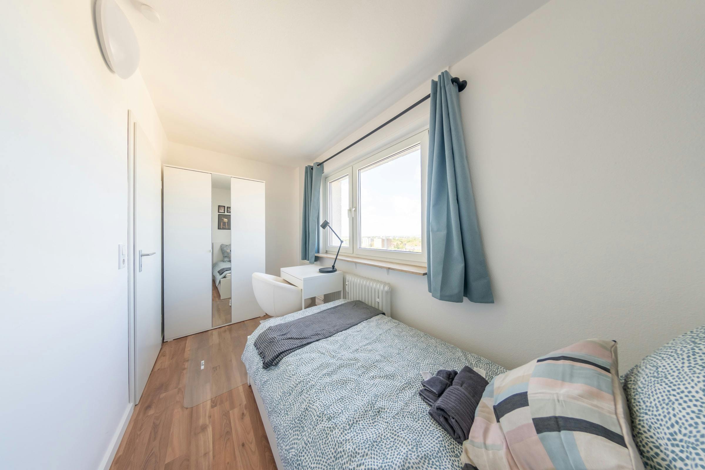 WG-Zimmer zu mieten für 605 € pro Monat in Frankfurt am Main, Schönbornstraße