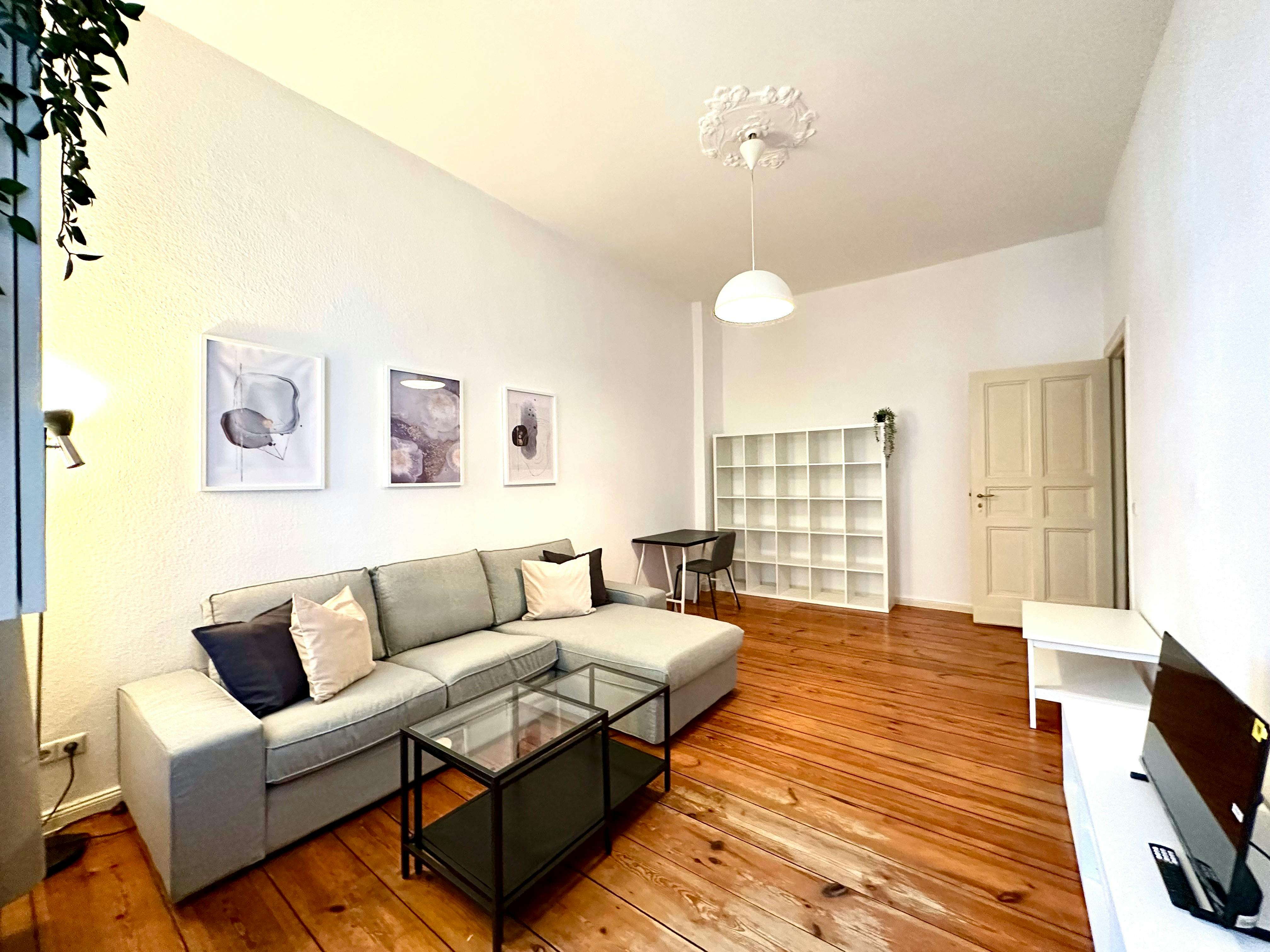 Simon-Dach-Straße, Berlin preview