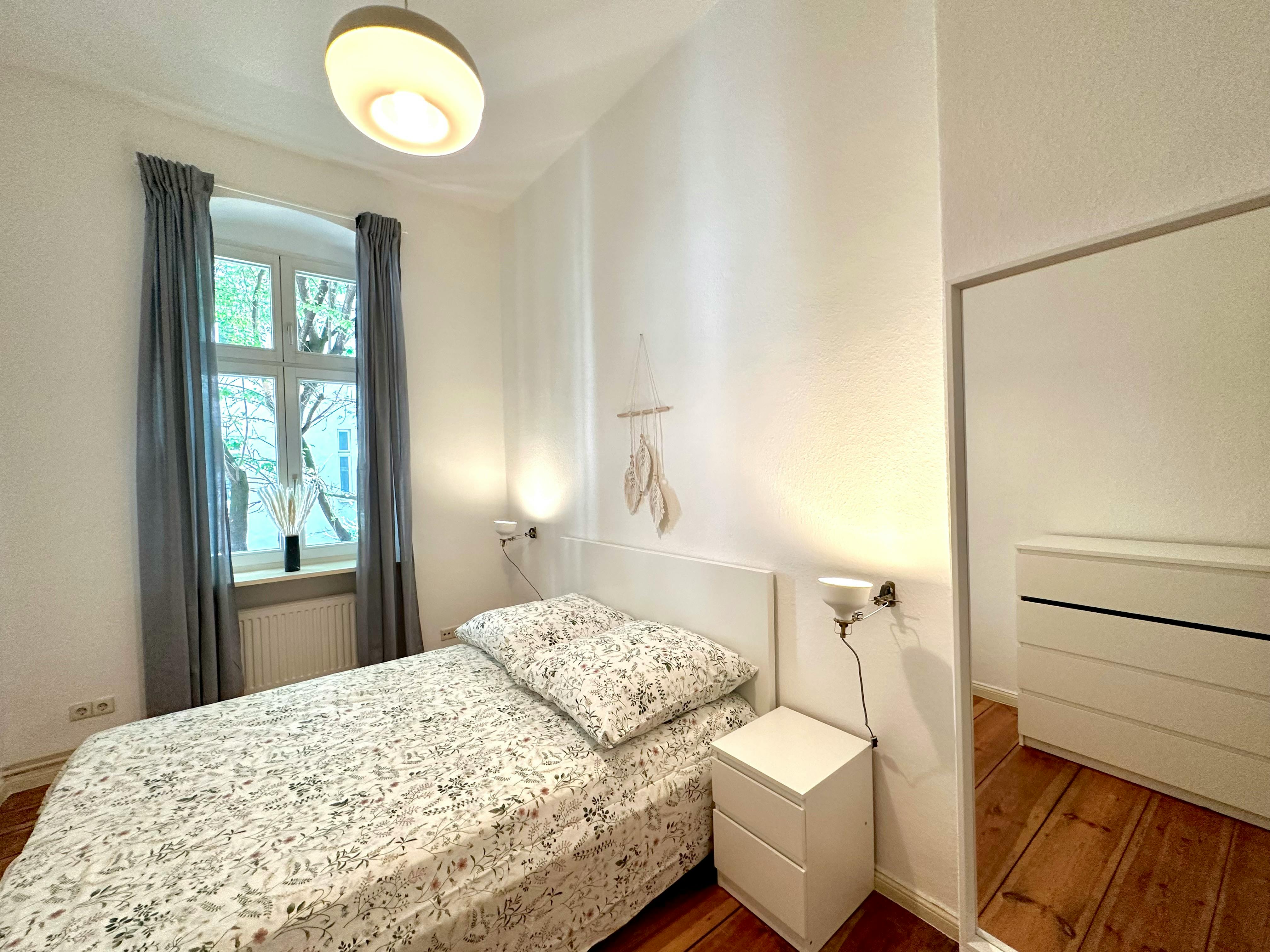 Simon-Dach-Straße, Berlin preview